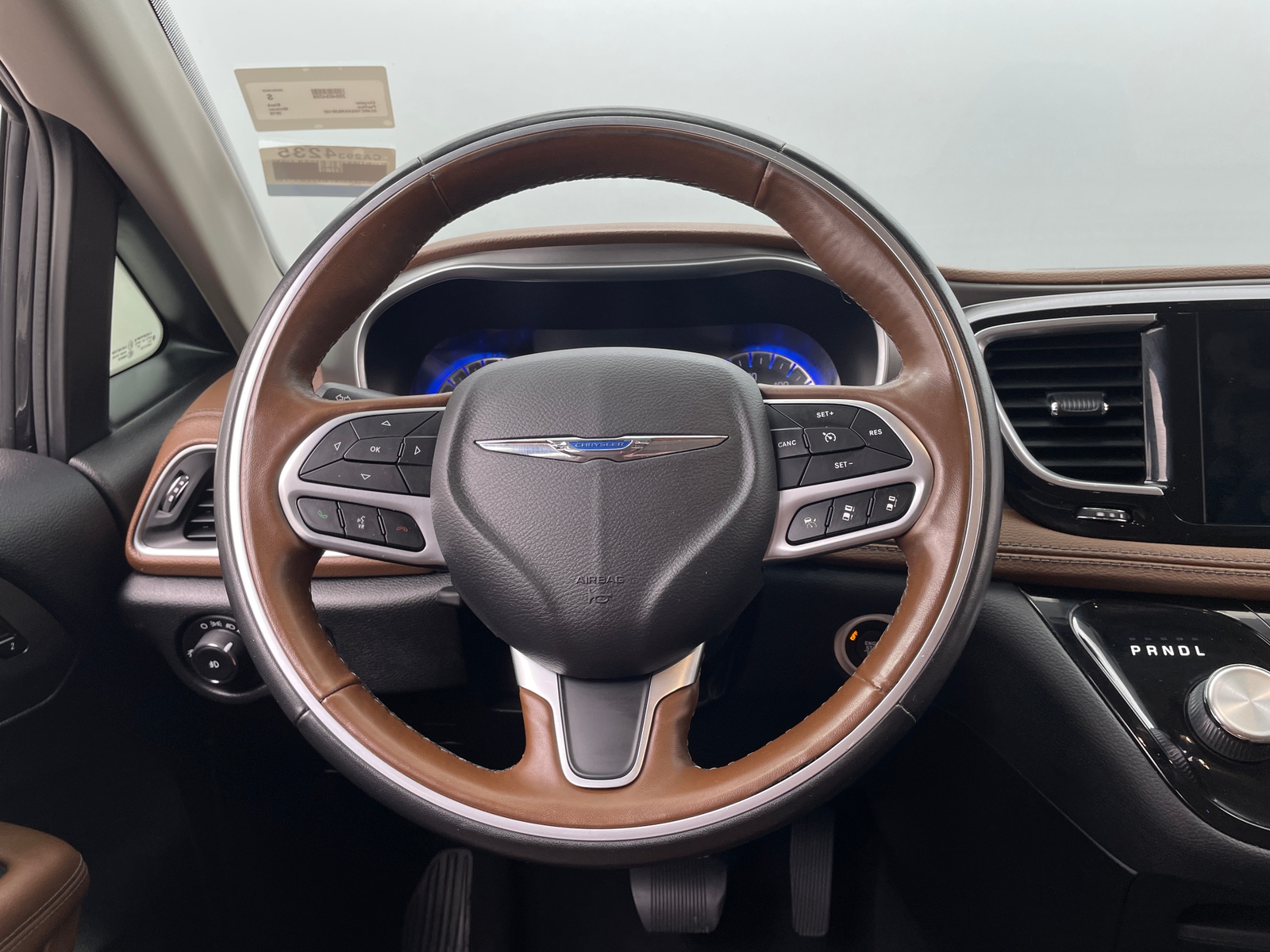 Thumbnail: 2019 Chrysler Pacifica - 4