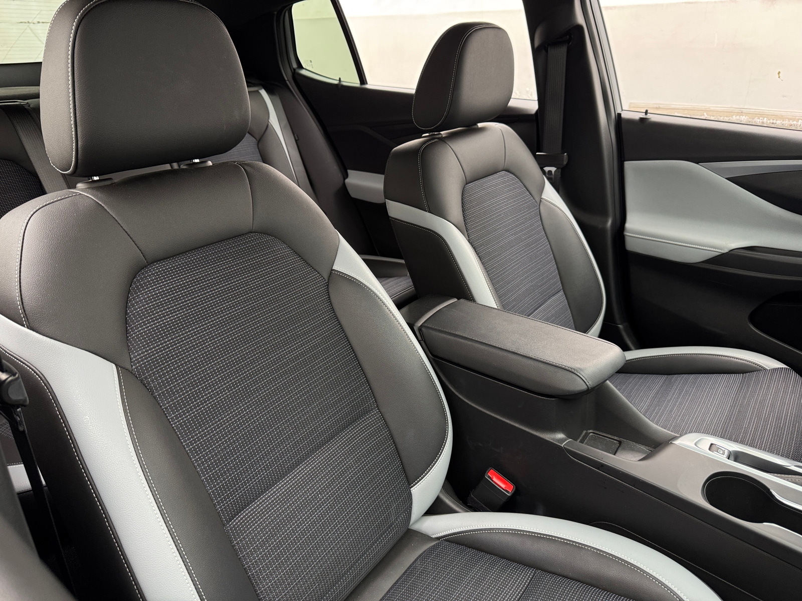 Thumbnail: 2024 Buick Envista - 2