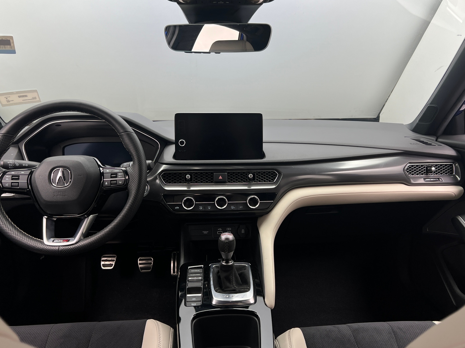 Thumbnail: 2025 Acura Integra - 2