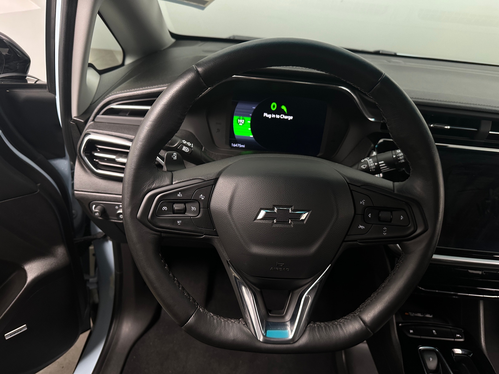 Thumbnail: 2023 Chevrolet Bolt EV - 4