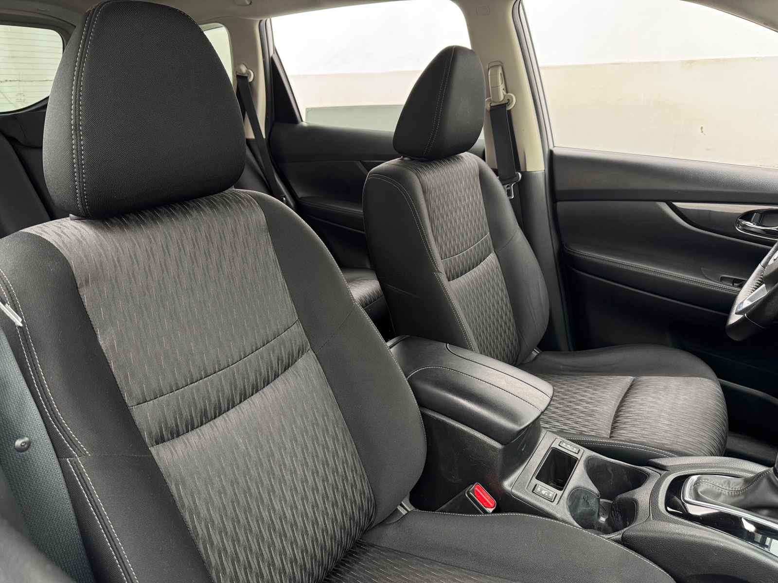 Thumbnail: 2018 Nissan Rogue - 2