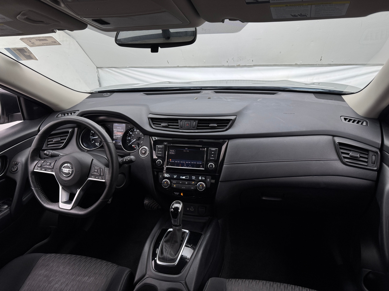 Thumbnail: 2018 Nissan Rogue - 3