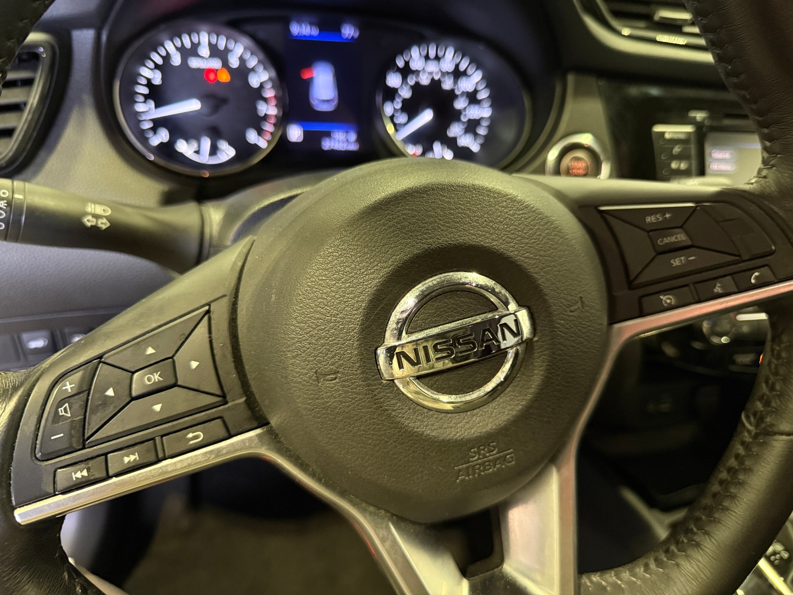 Thumbnail: 2018 Nissan Rogue - 5