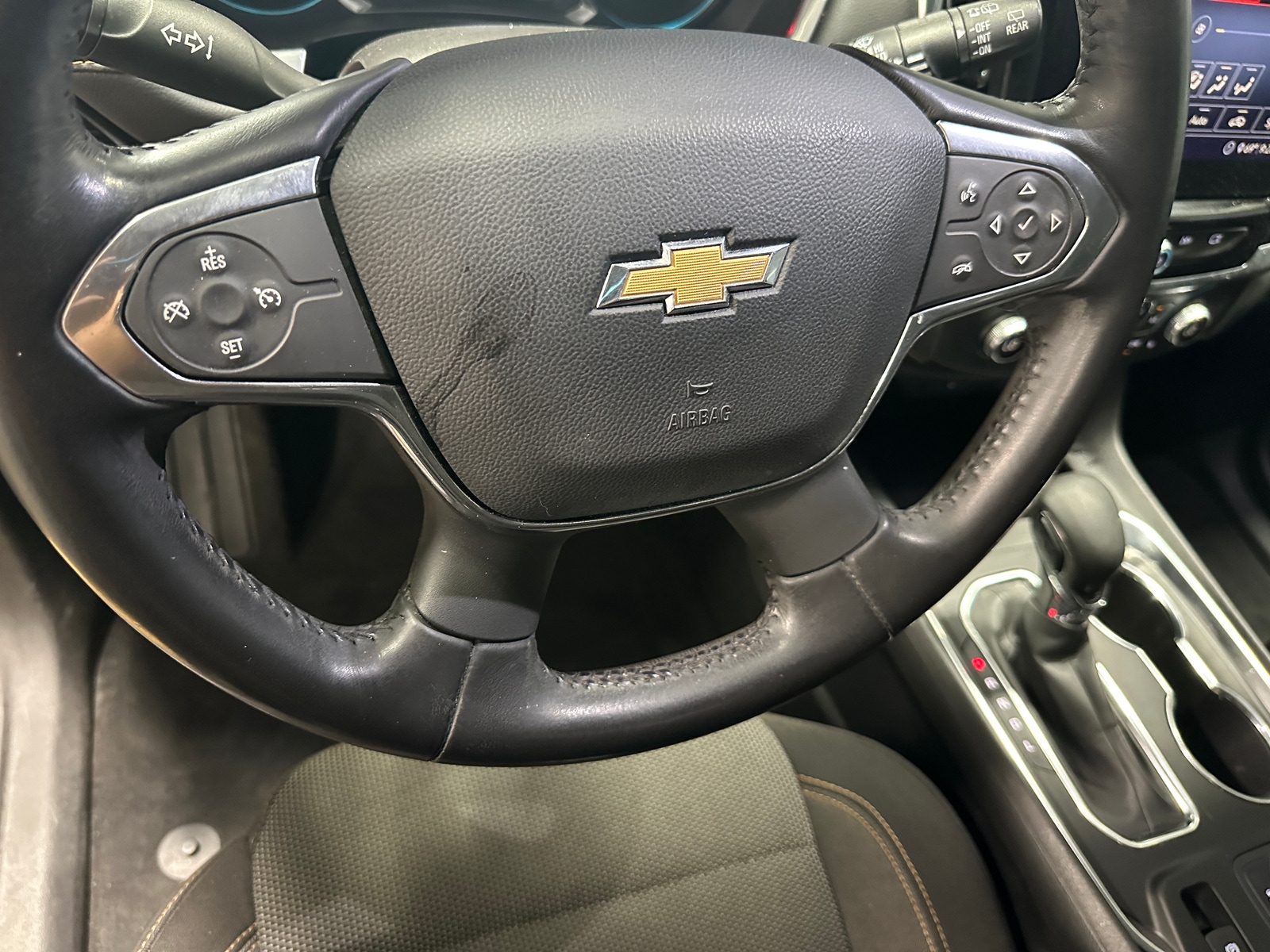 Thumbnail: 2021 Chevrolet Traverse - 5