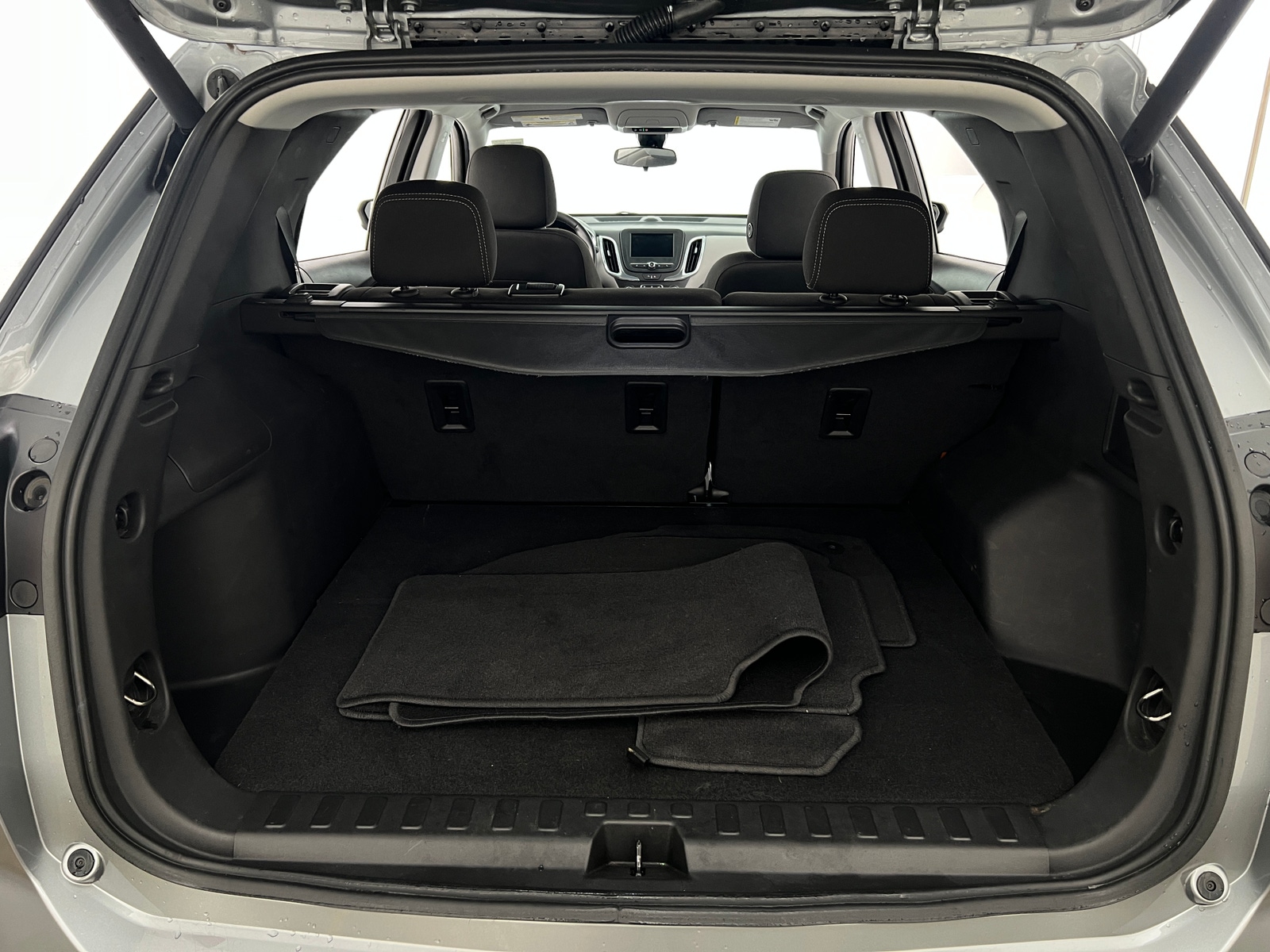 Thumbnail: 2023 Chevrolet Equinox - 7