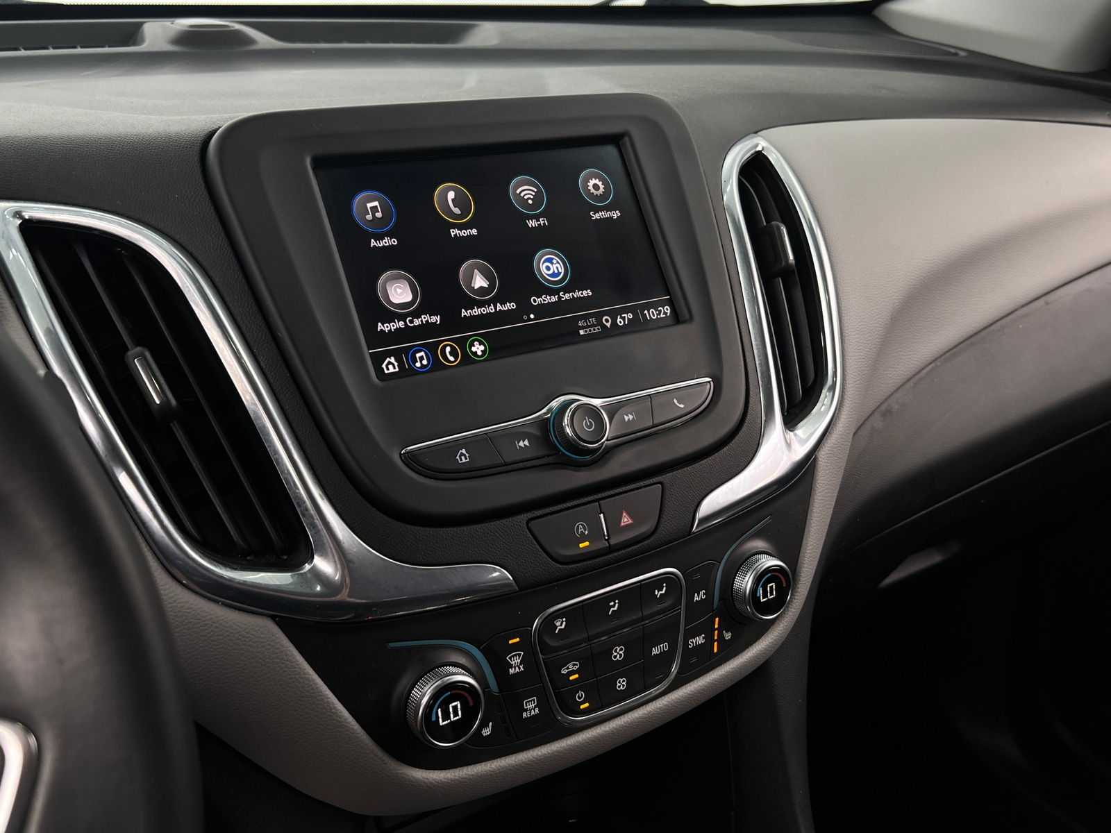 Thumbnail: 2023 Chevrolet Equinox - 4