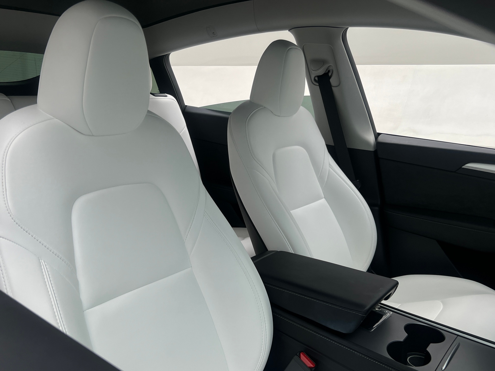 Thumbnail: 2024 Tesla Model Y - 2