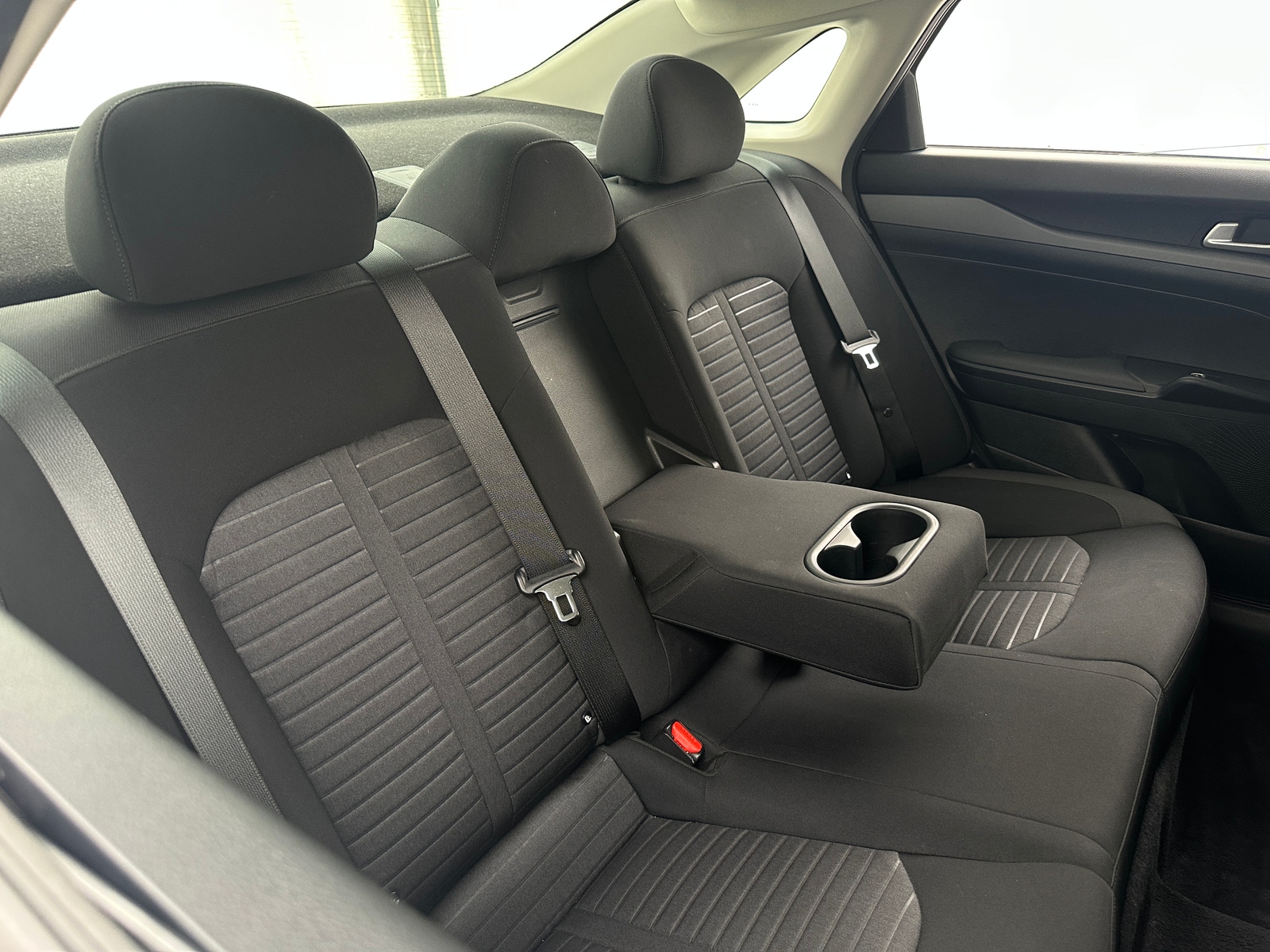 Thumbnail: 2025 Kia K5 - 6