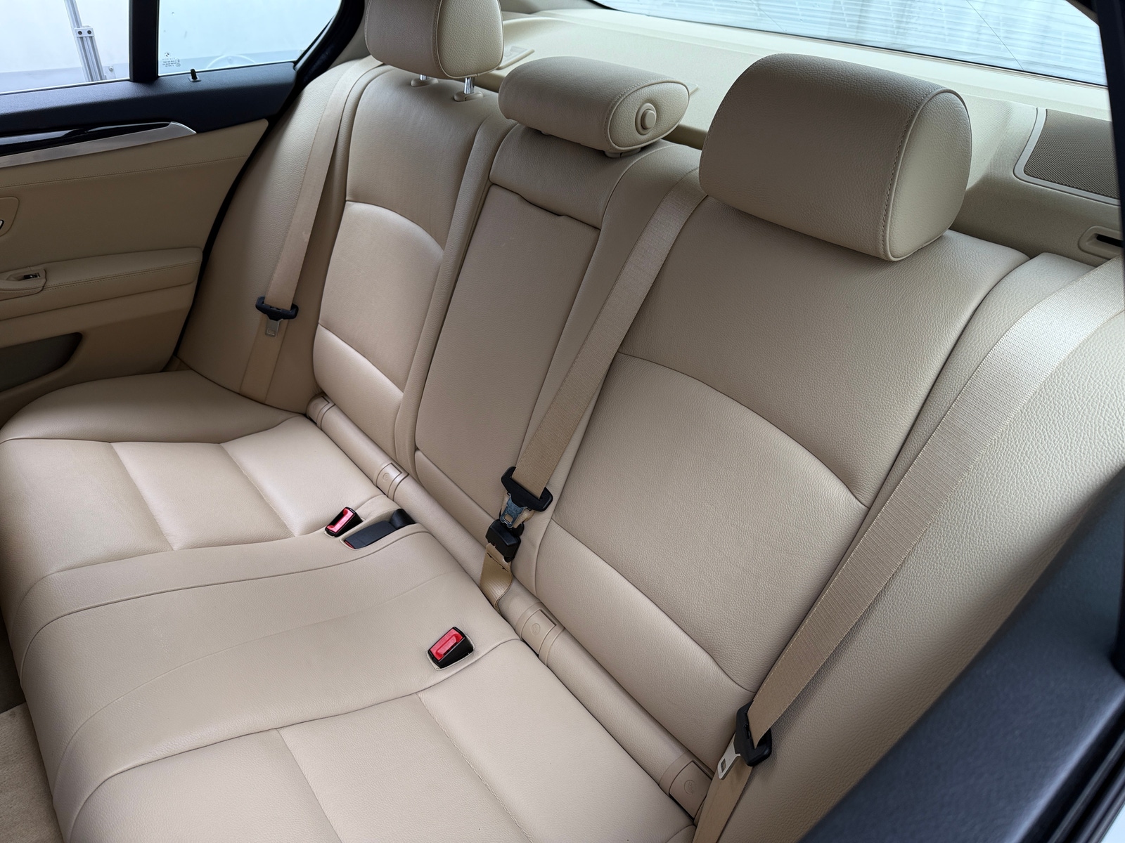 Thumbnail: 2015 BMW 5 Series - 5