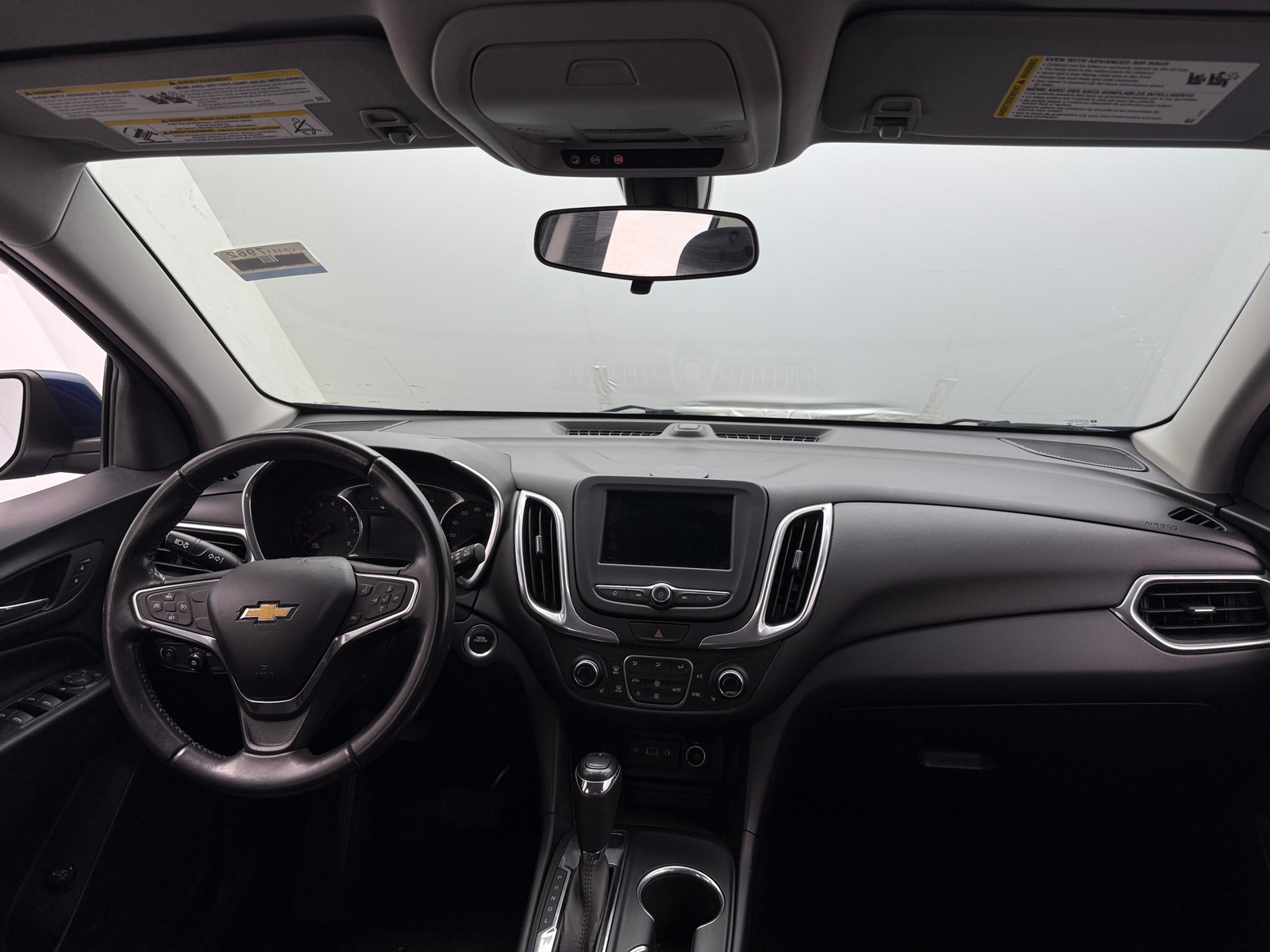 Thumbnail: 2019 Chevrolet Equinox - 3
