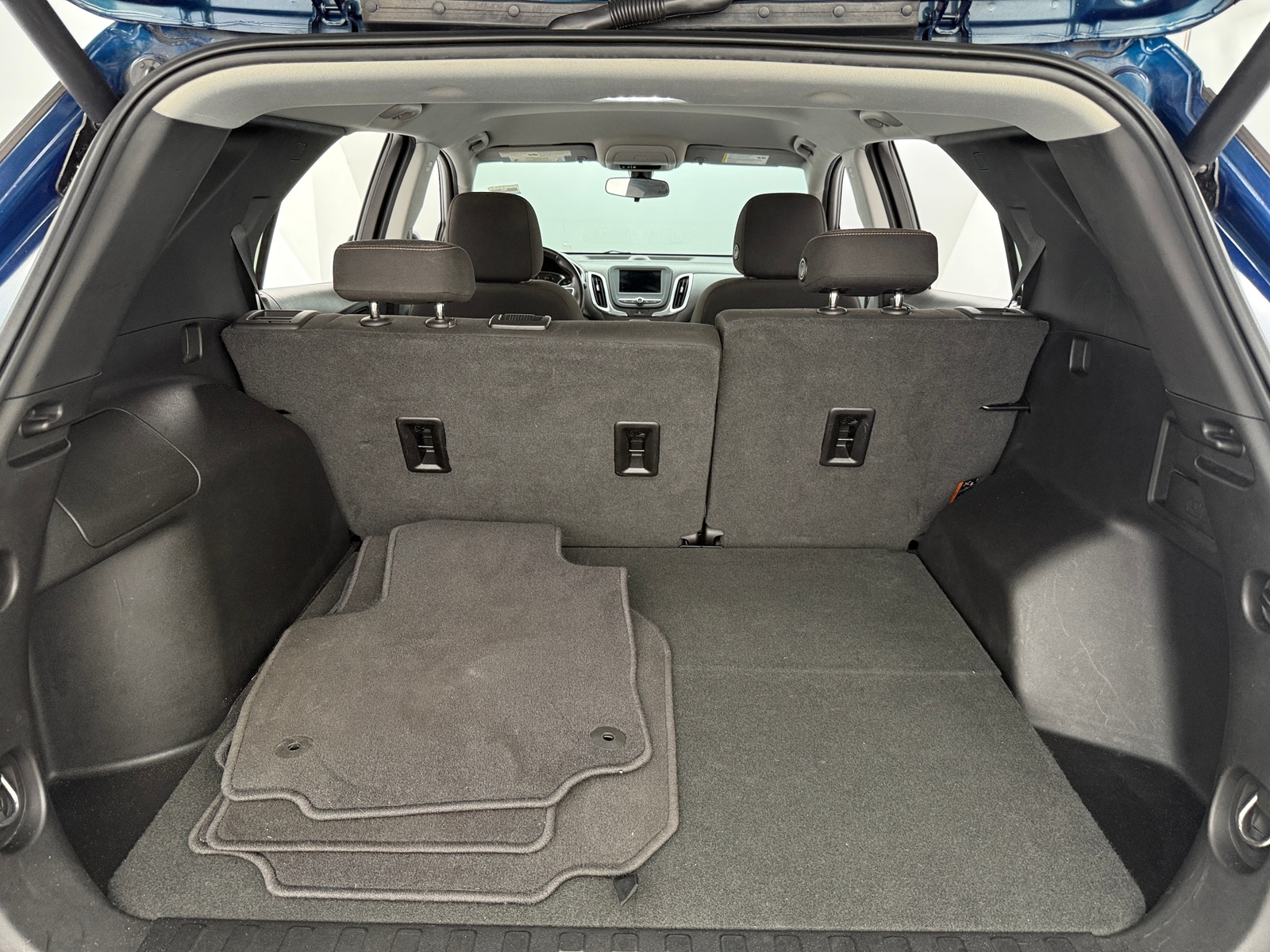 Thumbnail: 2019 Chevrolet Equinox - 7