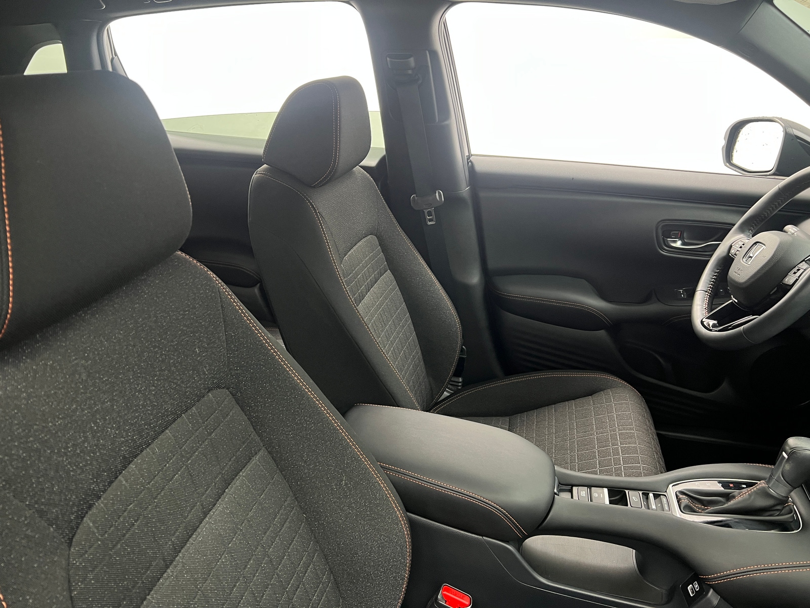 Thumbnail: 2023 Honda HR-V - 2