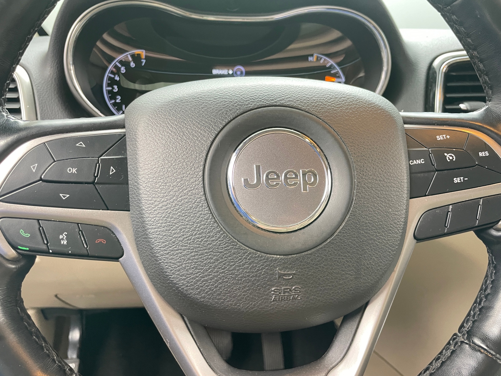Thumbnail: 2021 Jeep Grand Cherokee - 4