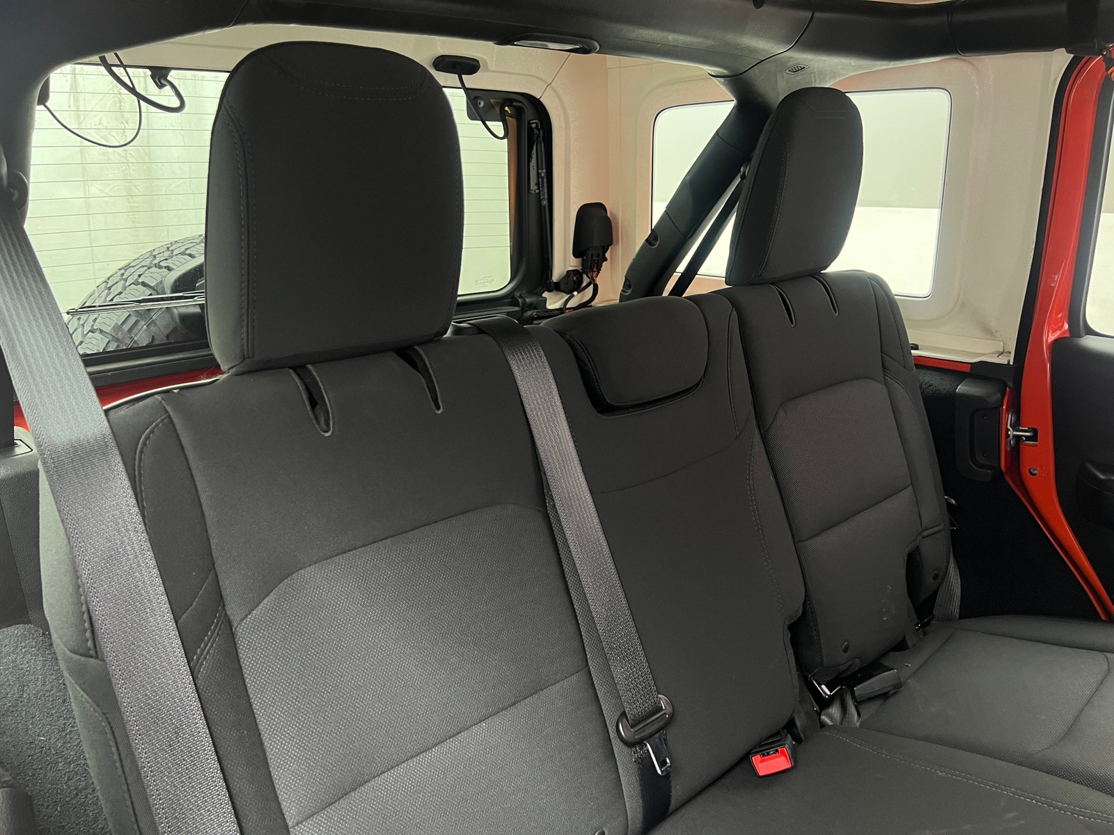 Thumbnail: 2018 Jeep Wrangler - 6