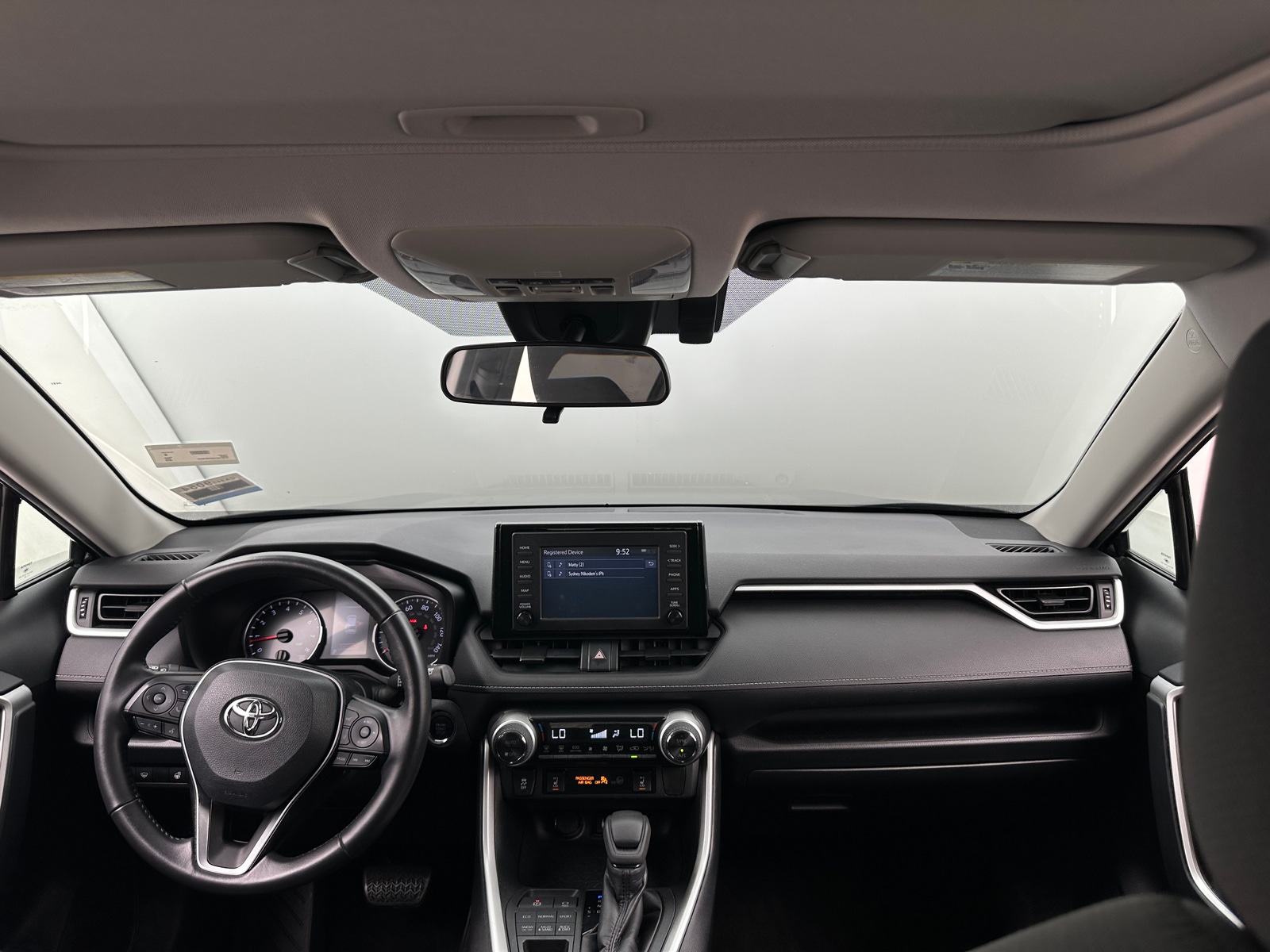 Thumbnail: 2019 Toyota RAV4 - 3