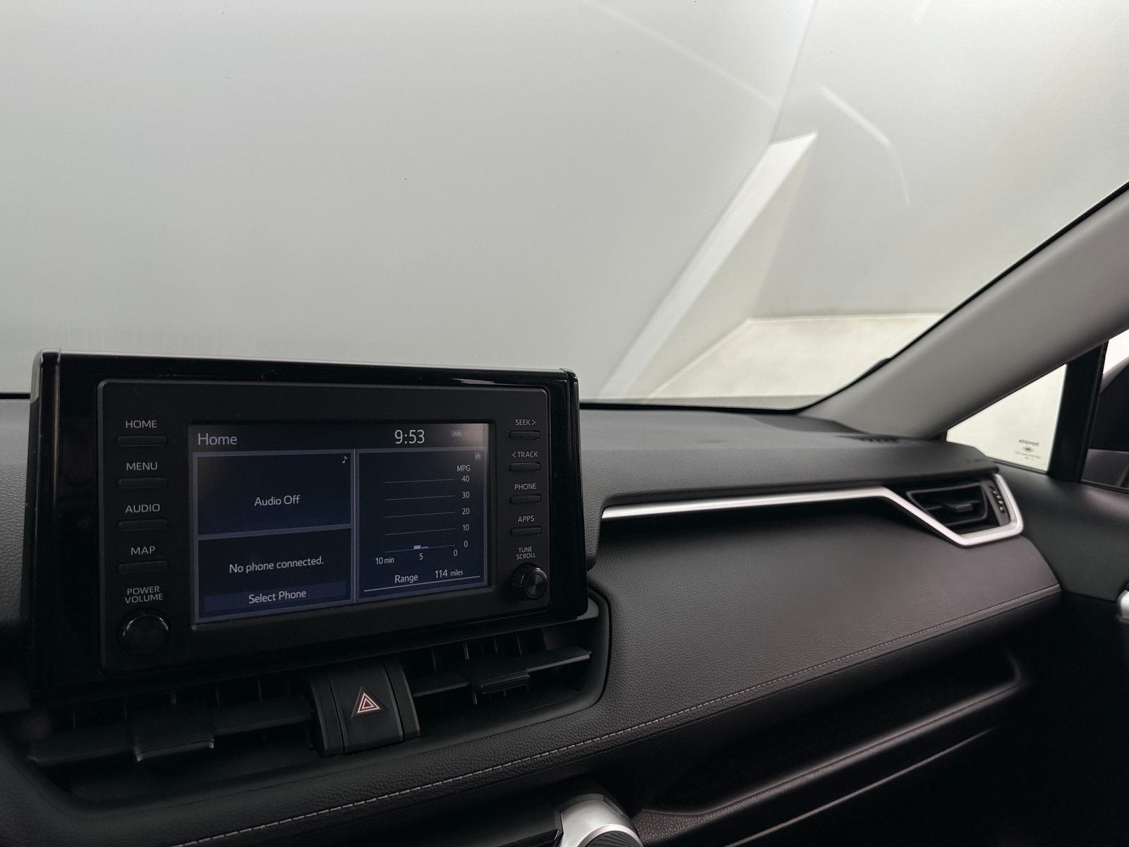 Thumbnail: 2019 Toyota RAV4 - 4