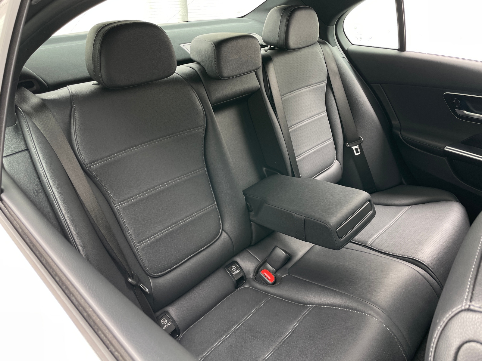 Thumbnail: 2024 Mercedes-Benz C-Class - 5