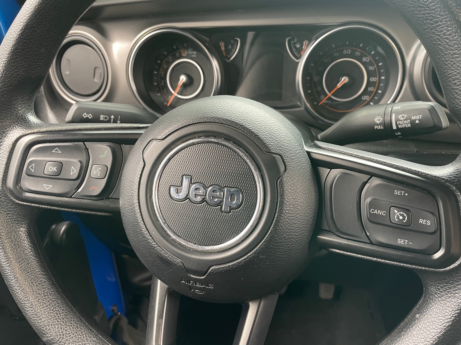 Thumbnail: 2022 Jeep Wrangler - 5