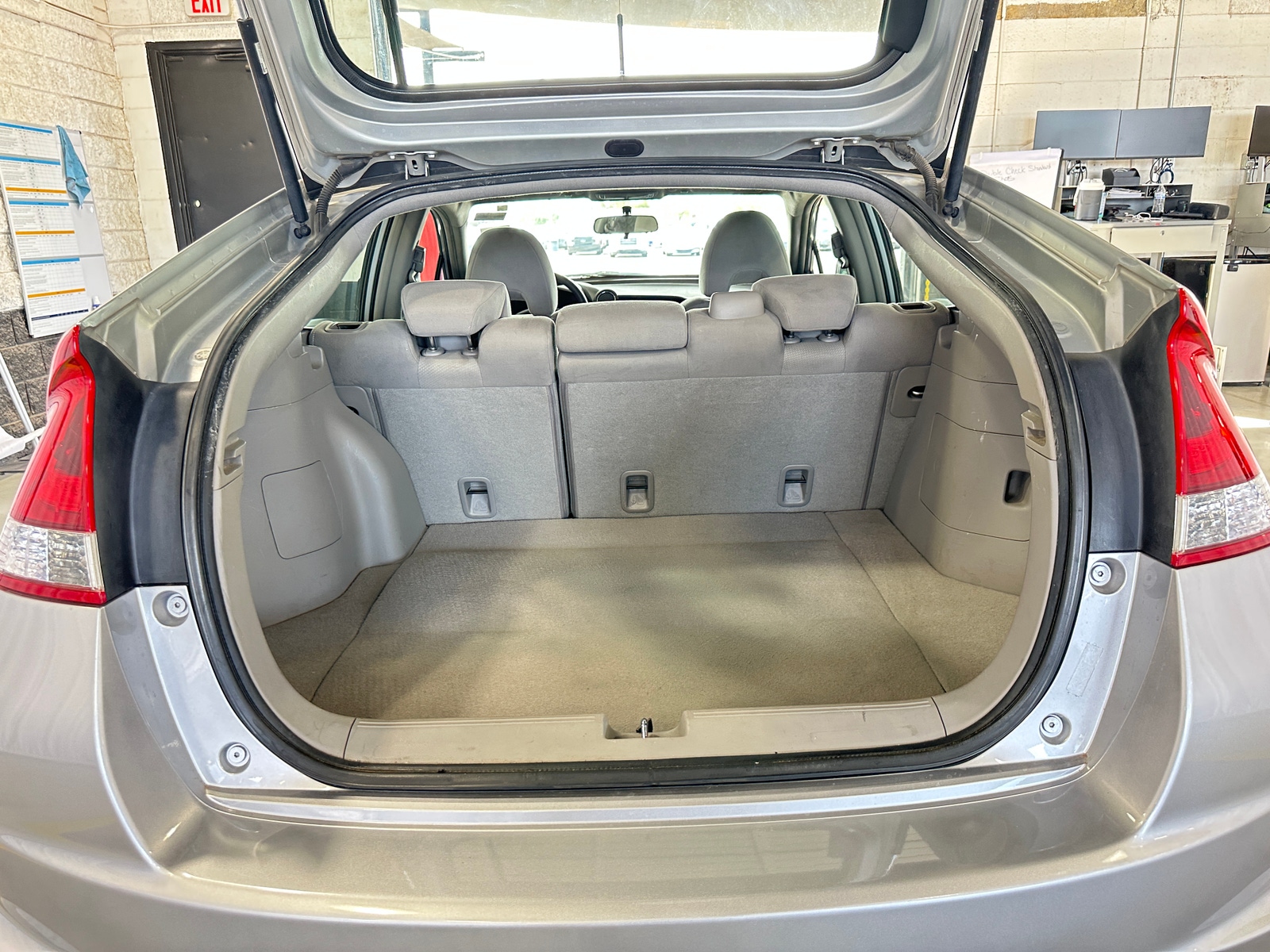 Thumbnail: 2012 Honda Insight - 7