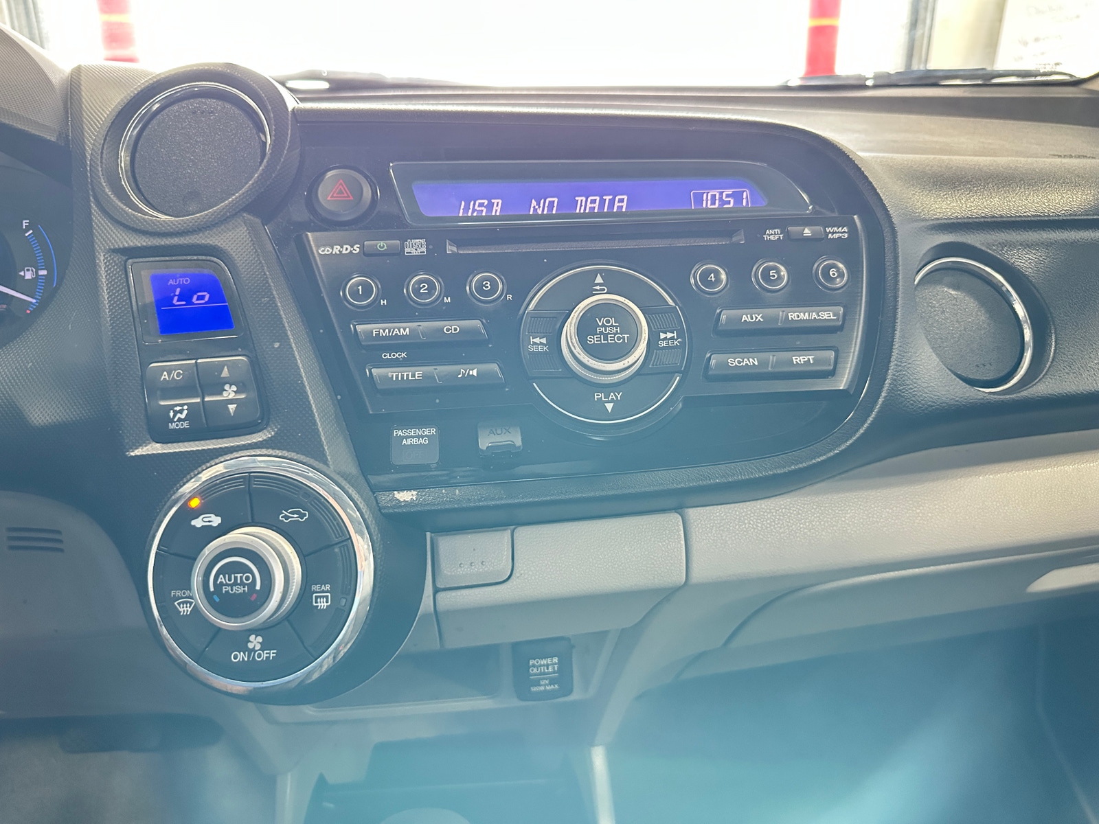 Thumbnail: 2012 Honda Insight - 4