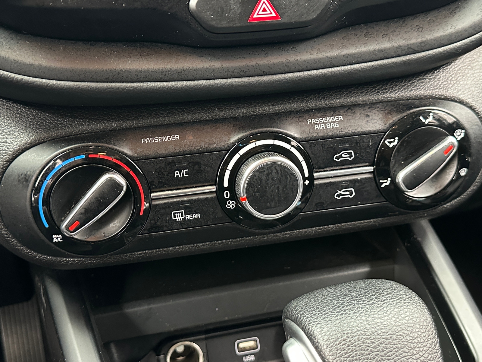 Thumbnail: 2023 Kia Soul - 4