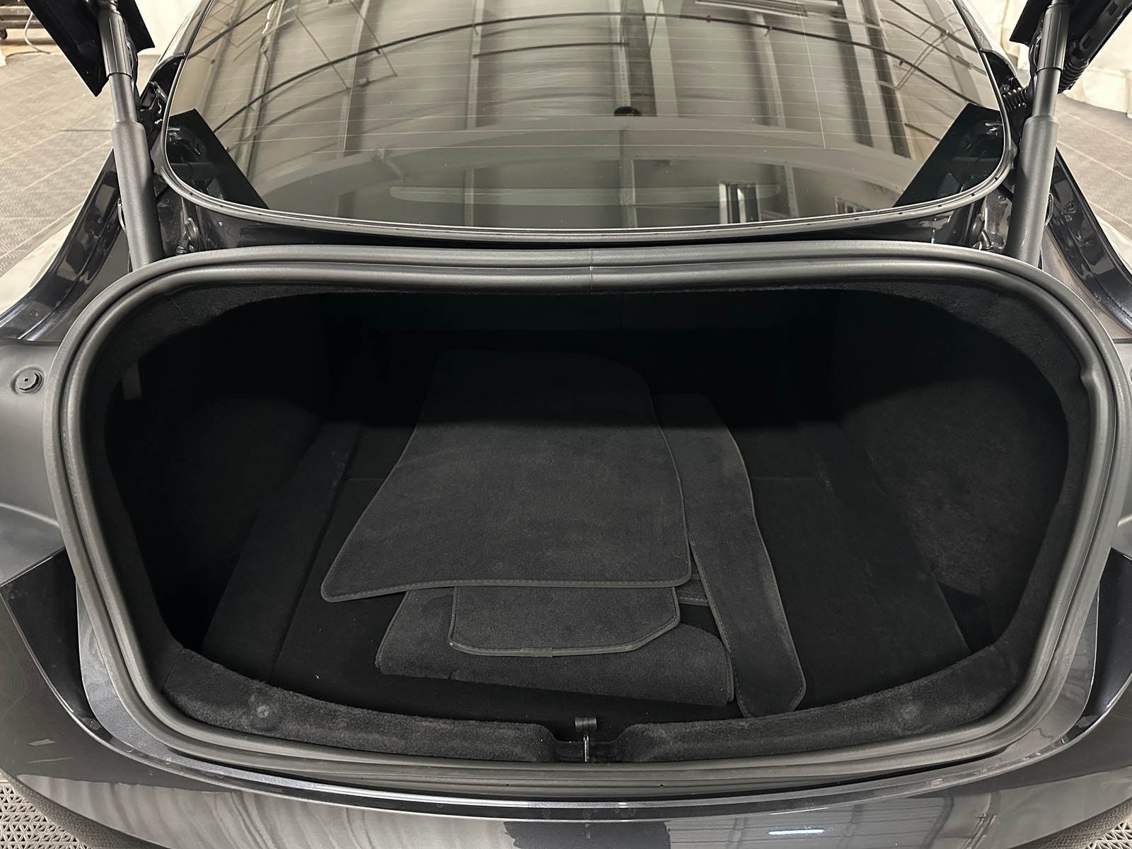 Thumbnail: 2024 Tesla Model 3 - 6