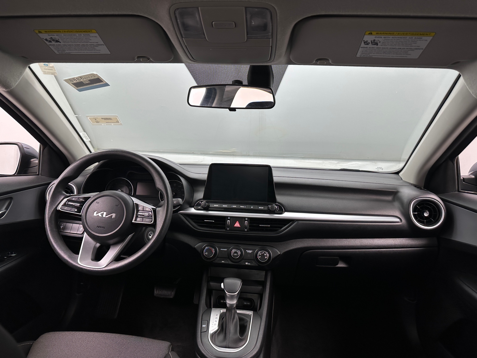 Thumbnail: 2023 Kia Forte - 3