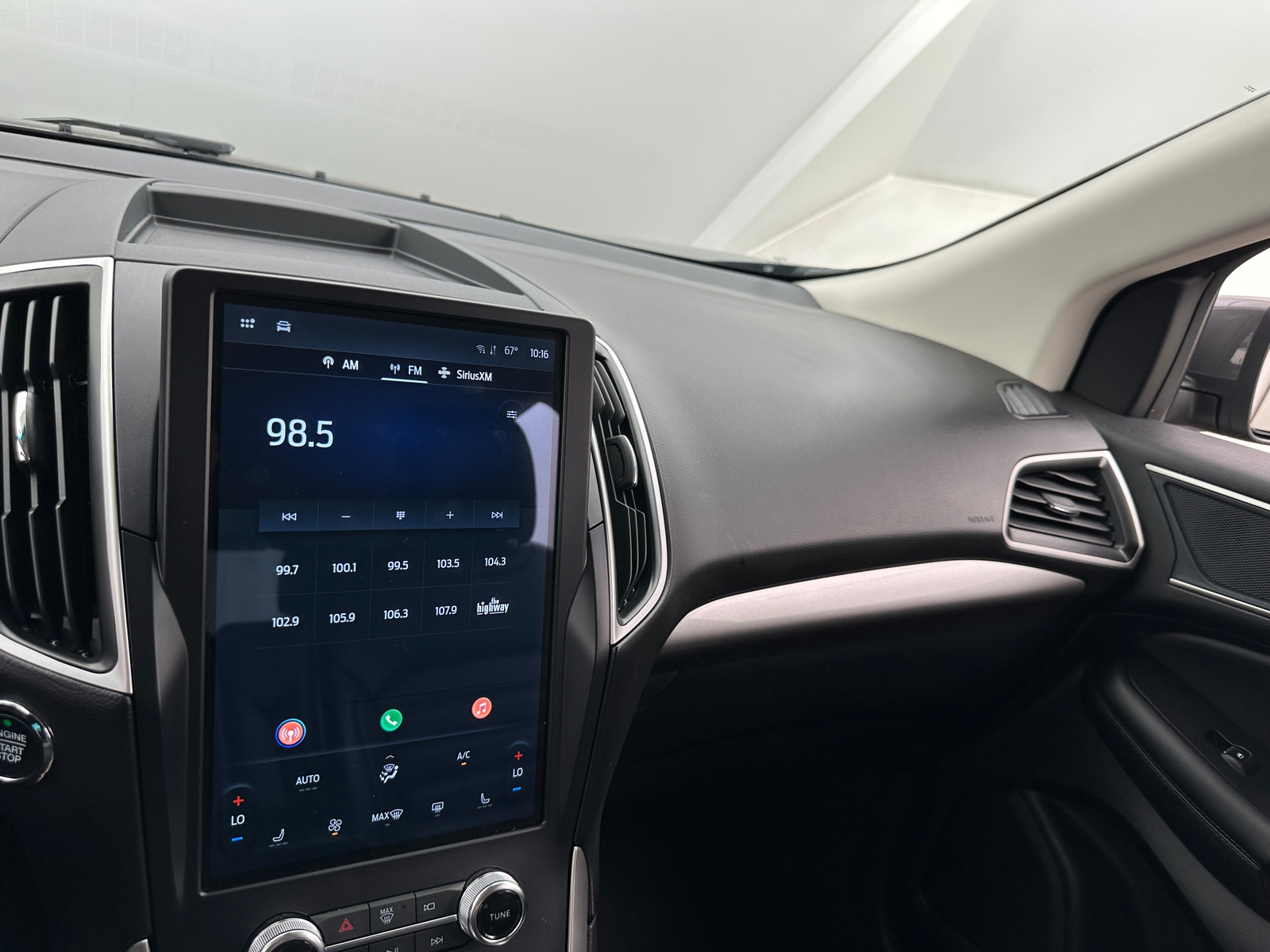 Thumbnail: 2024 Ford Edge - 3