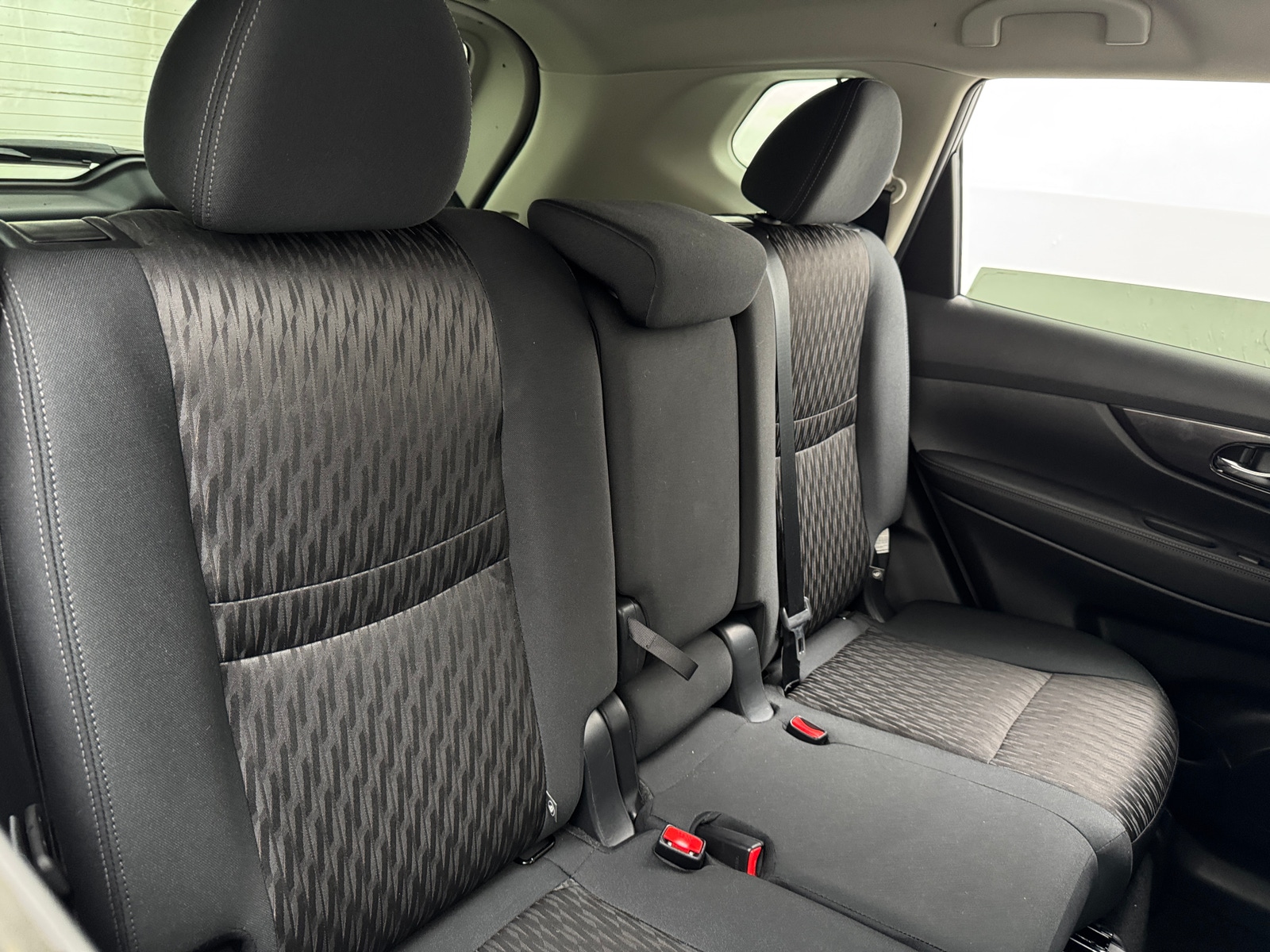 Thumbnail: 2019 Nissan Rogue - 6