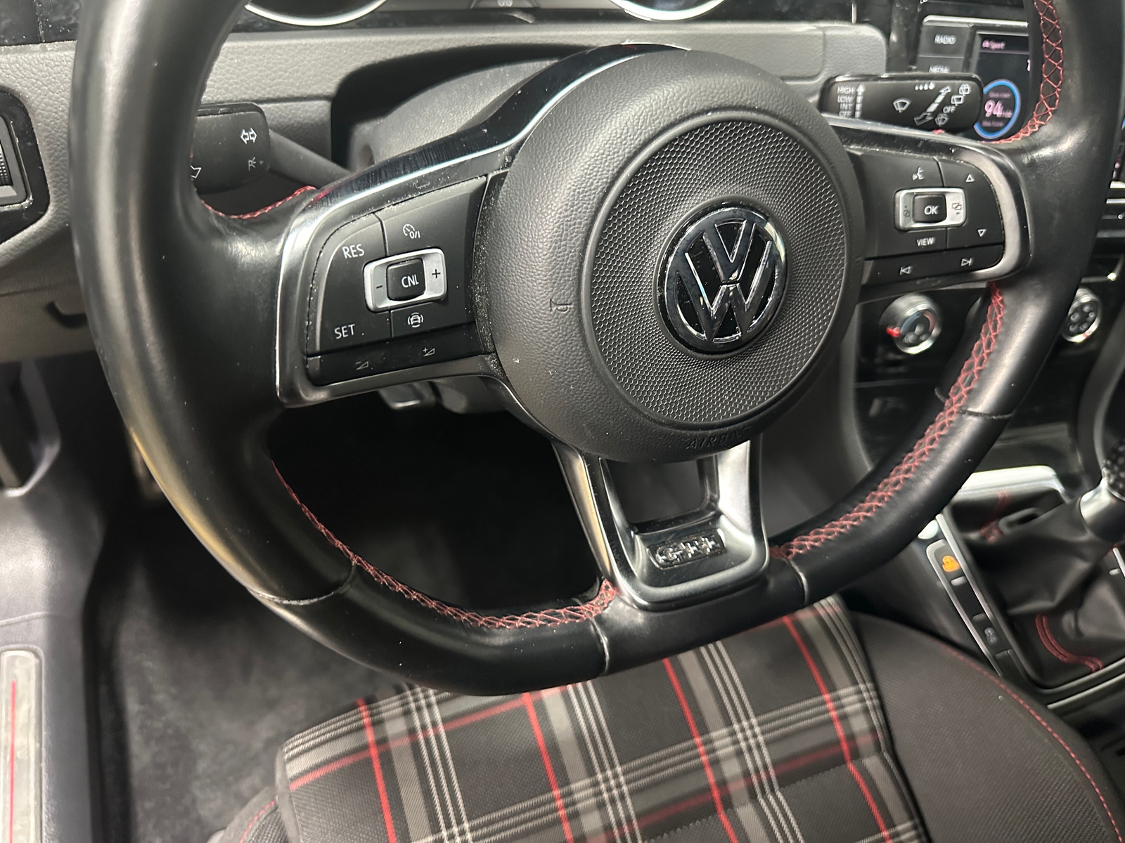Thumbnail: 2019 Volkswagen Golf - 5