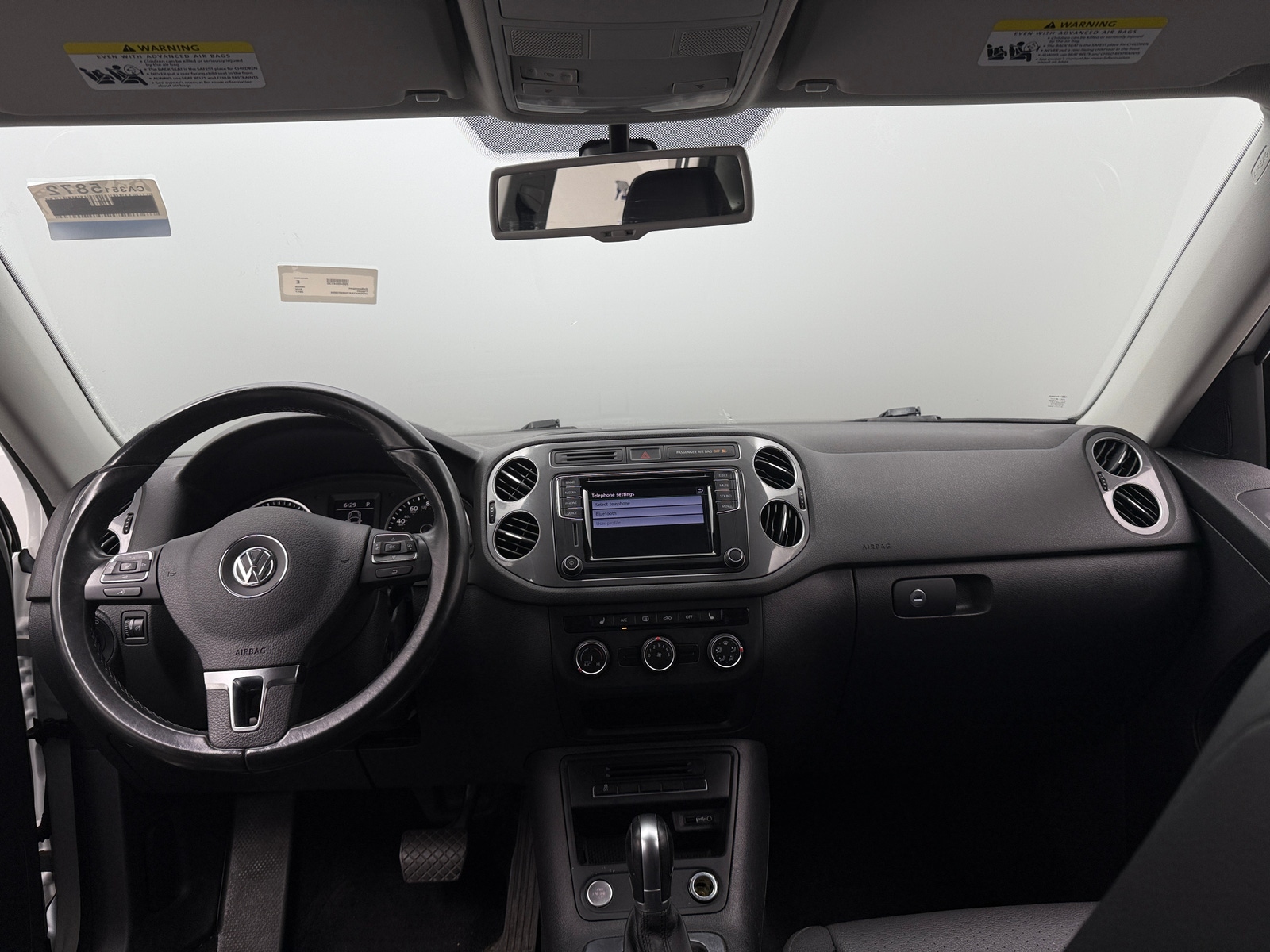 Thumbnail: 2017 Volkswagen Tiguan - 3