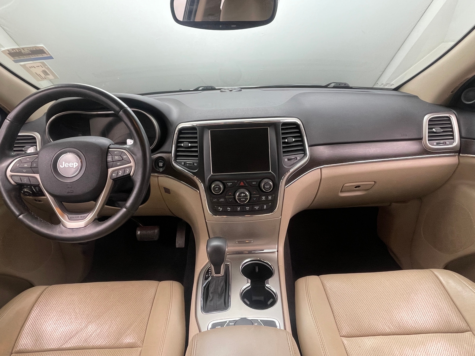 Thumbnail: 2017 Jeep Grand Cherokee - 2