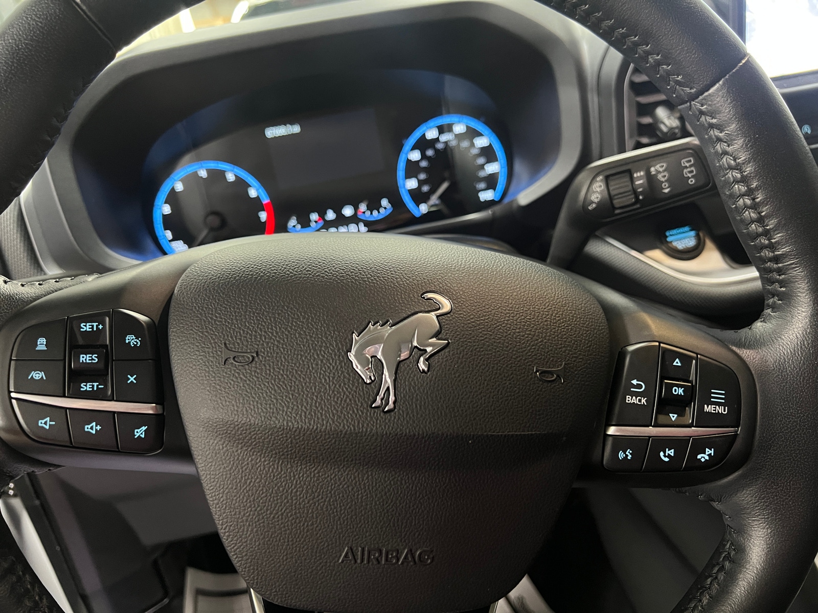 Thumbnail: 2022 Ford Bronco Sport - 5