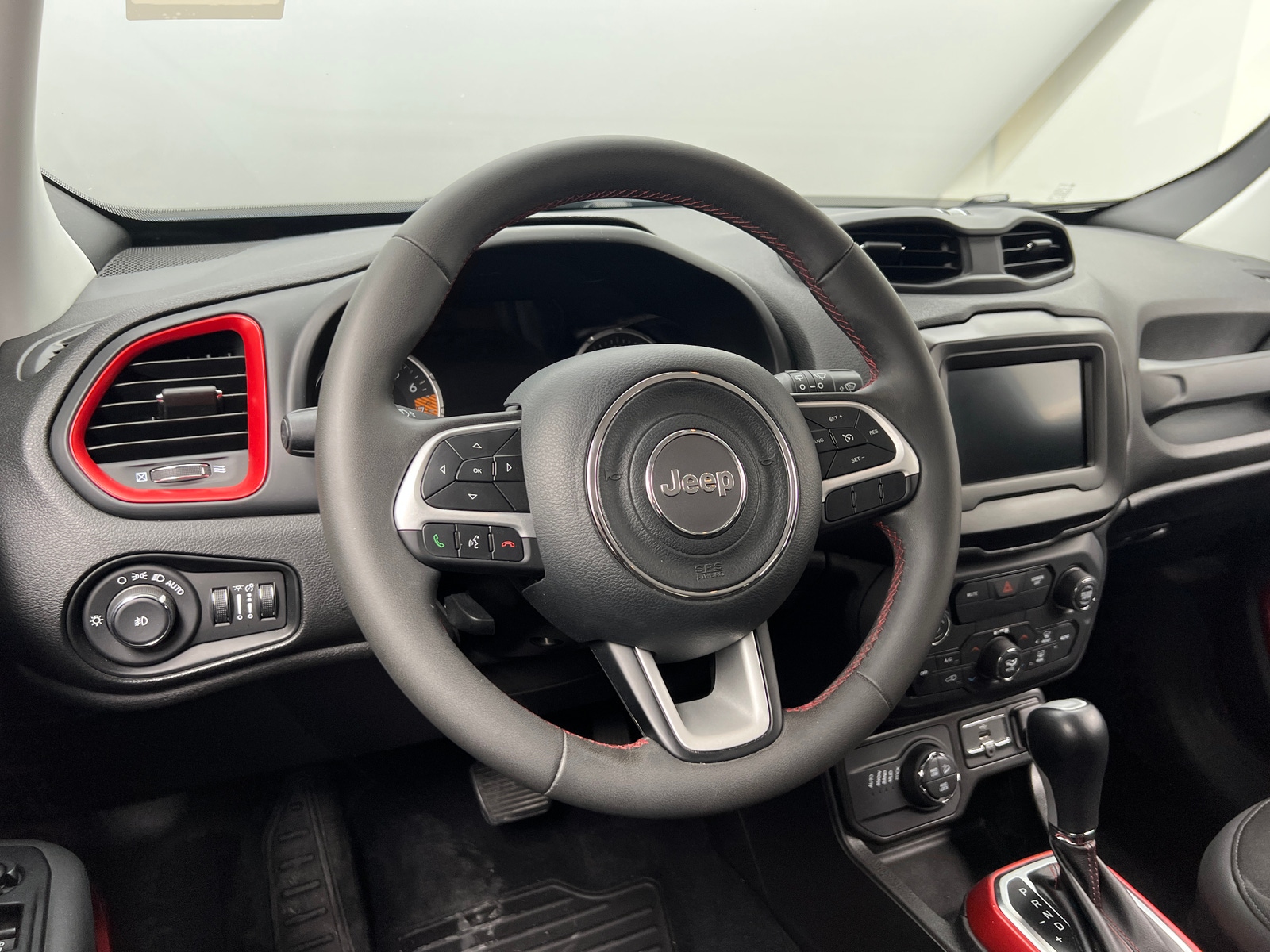Thumbnail: 2020 Jeep Renegade - 5