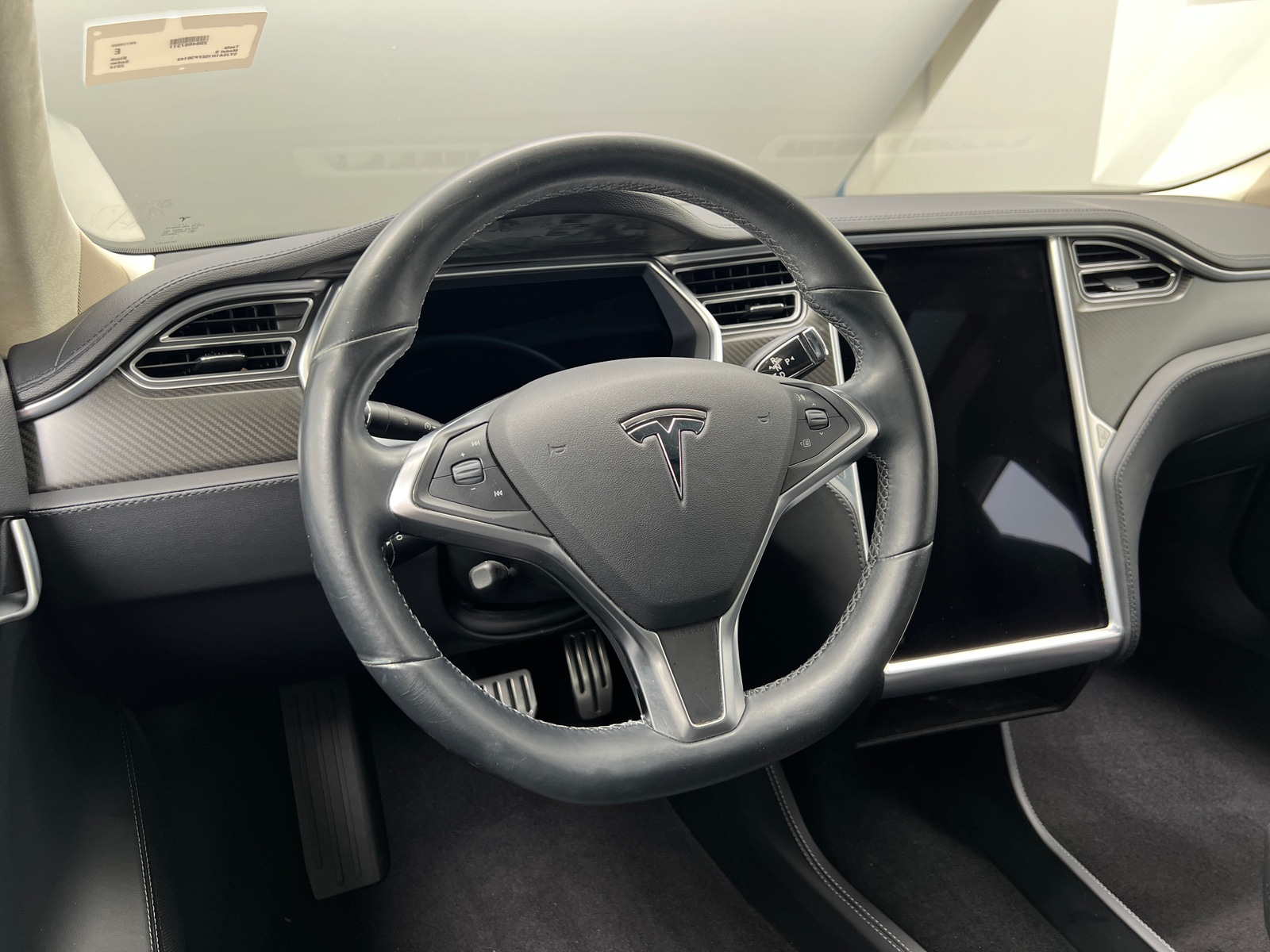 Thumbnail: 2014 Tesla Model S - 4