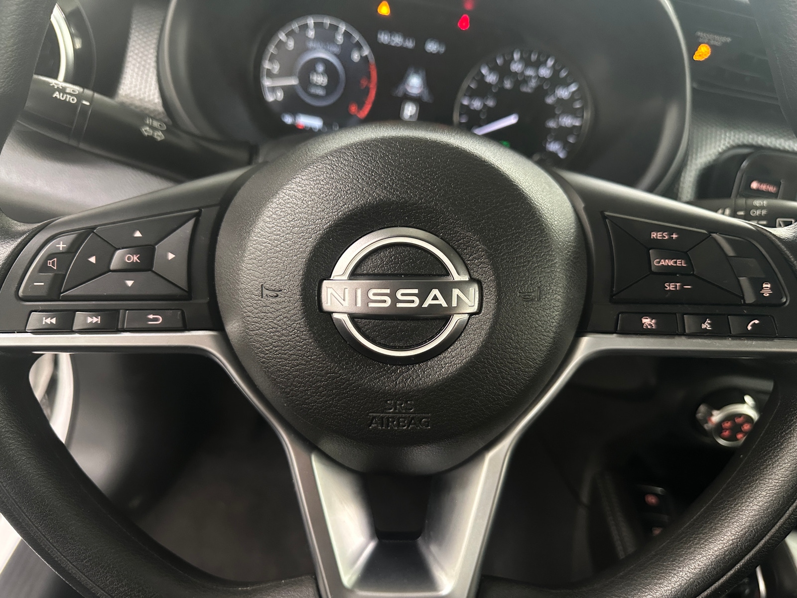 Thumbnail: 2023 Nissan Kicks - 5