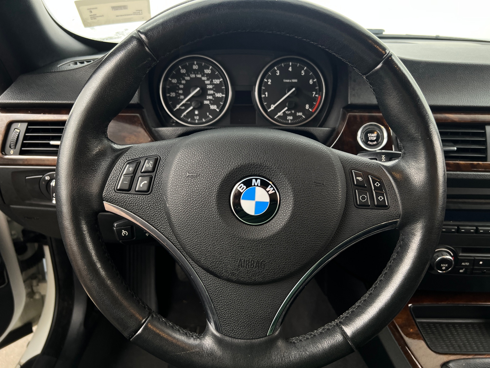 Thumbnail: 2012 BMW 3 Series - 4