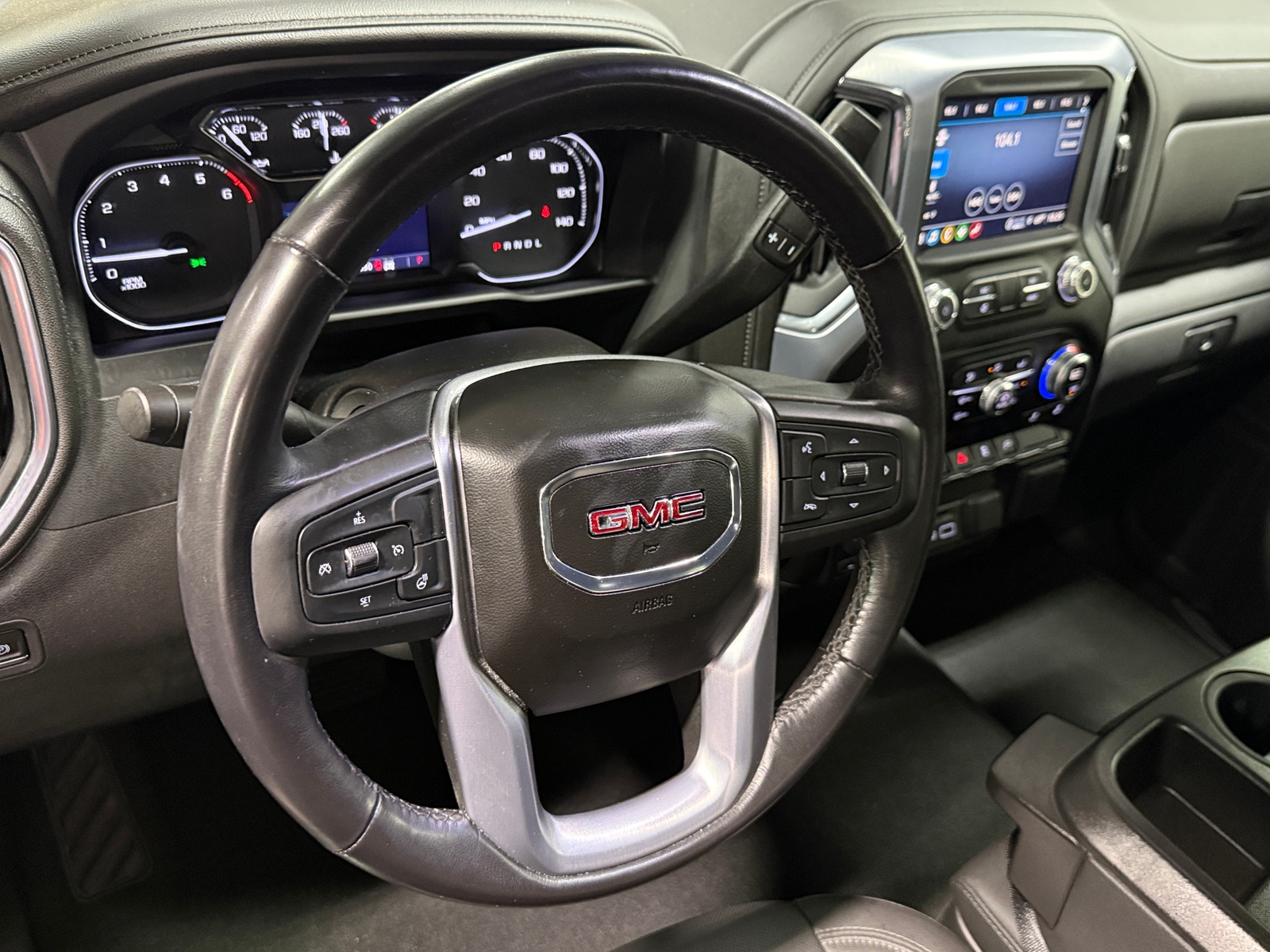 Thumbnail: 2022 GMC Sierra 1500 - 4