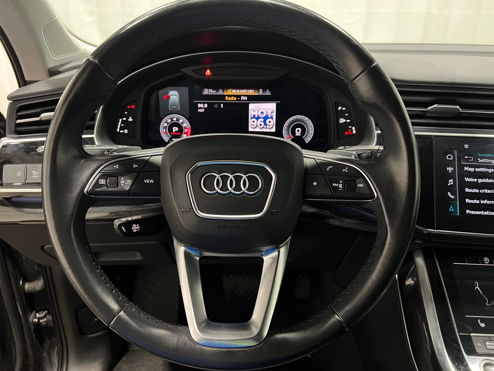 Thumbnail: 2021 Audi Q7 - 4