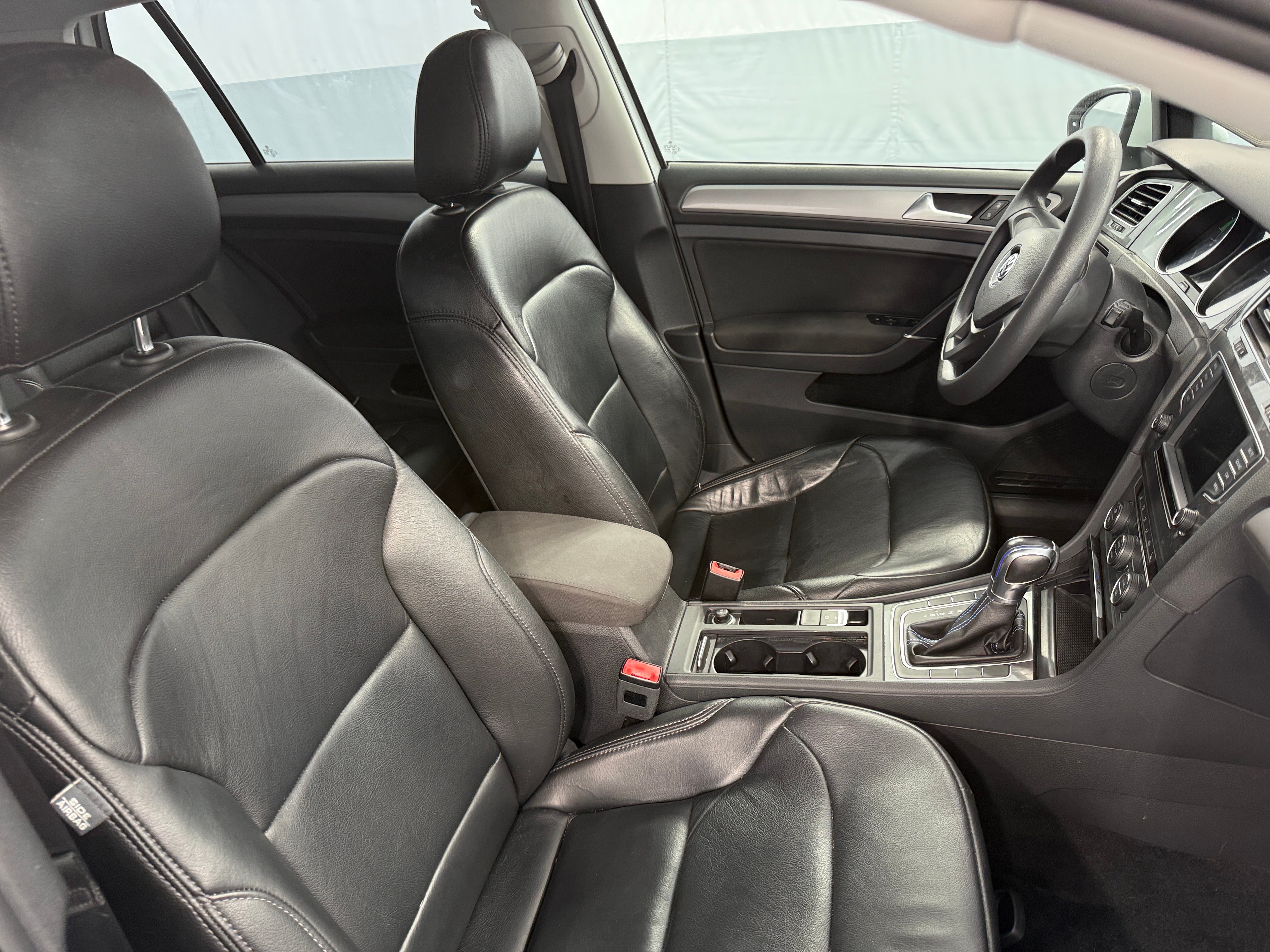 2016 Volkswagen e-Golf