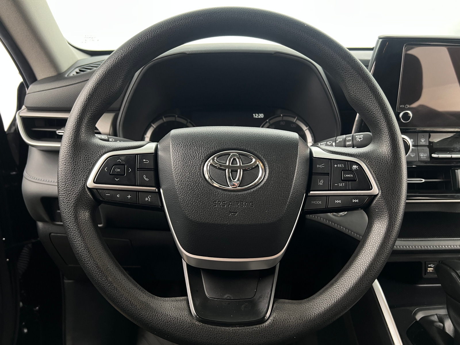 Thumbnail: 2023 Toyota Highlander - 5