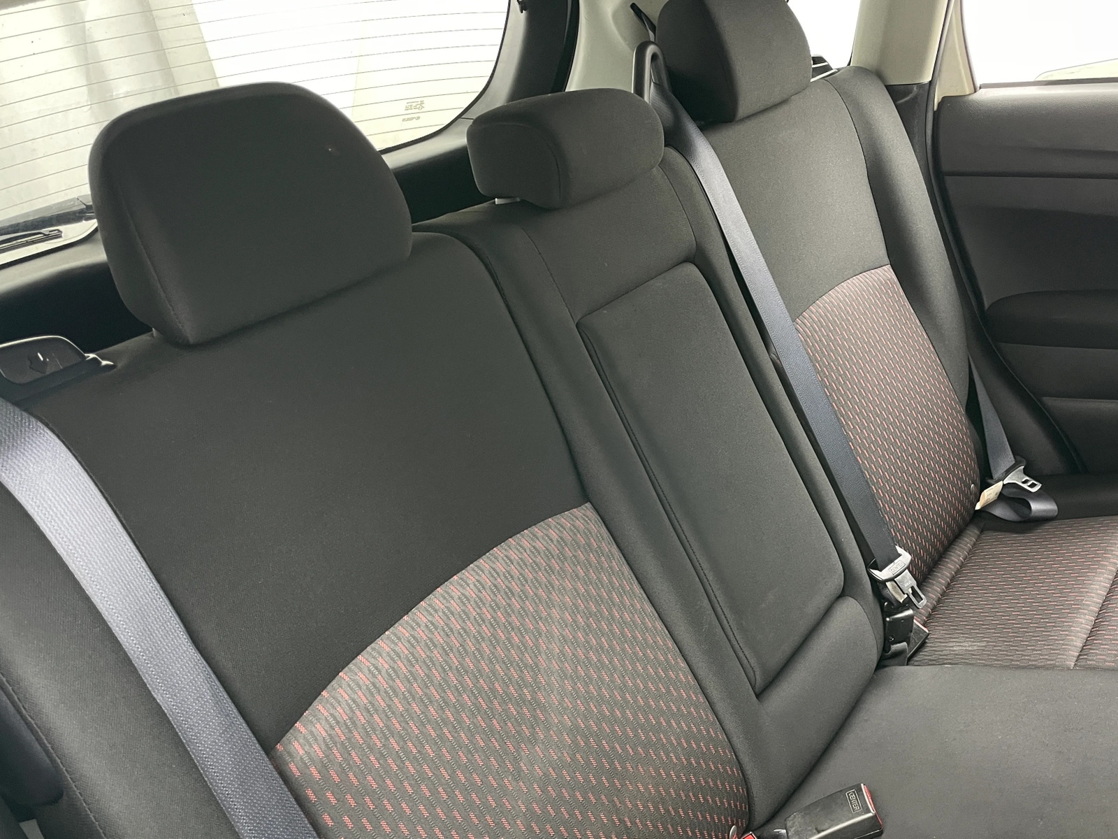 Thumbnail: 2019 Mitsubishi Outlander Sport - 6
