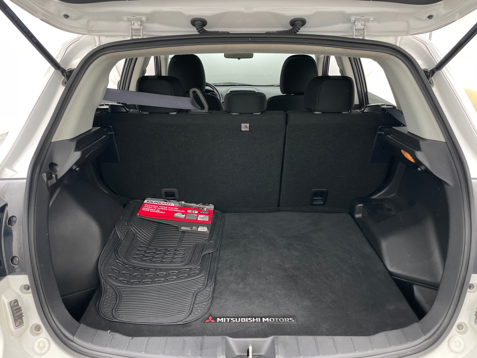 Thumbnail: 2019 Mitsubishi Outlander Sport - 7