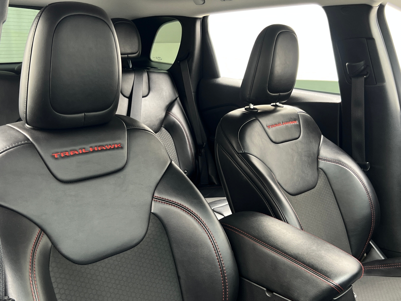 Thumbnail: 2019 Jeep Cherokee - 2