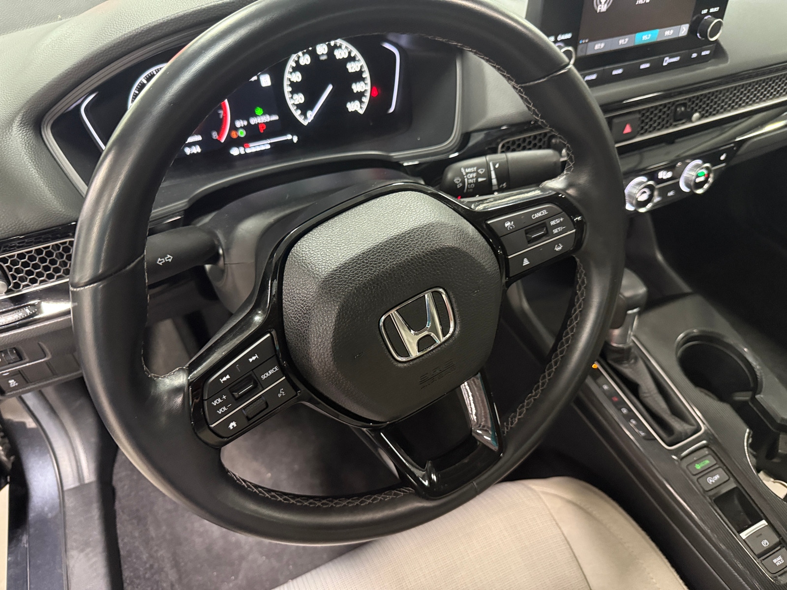 Thumbnail: 2024 Honda Civic - 5