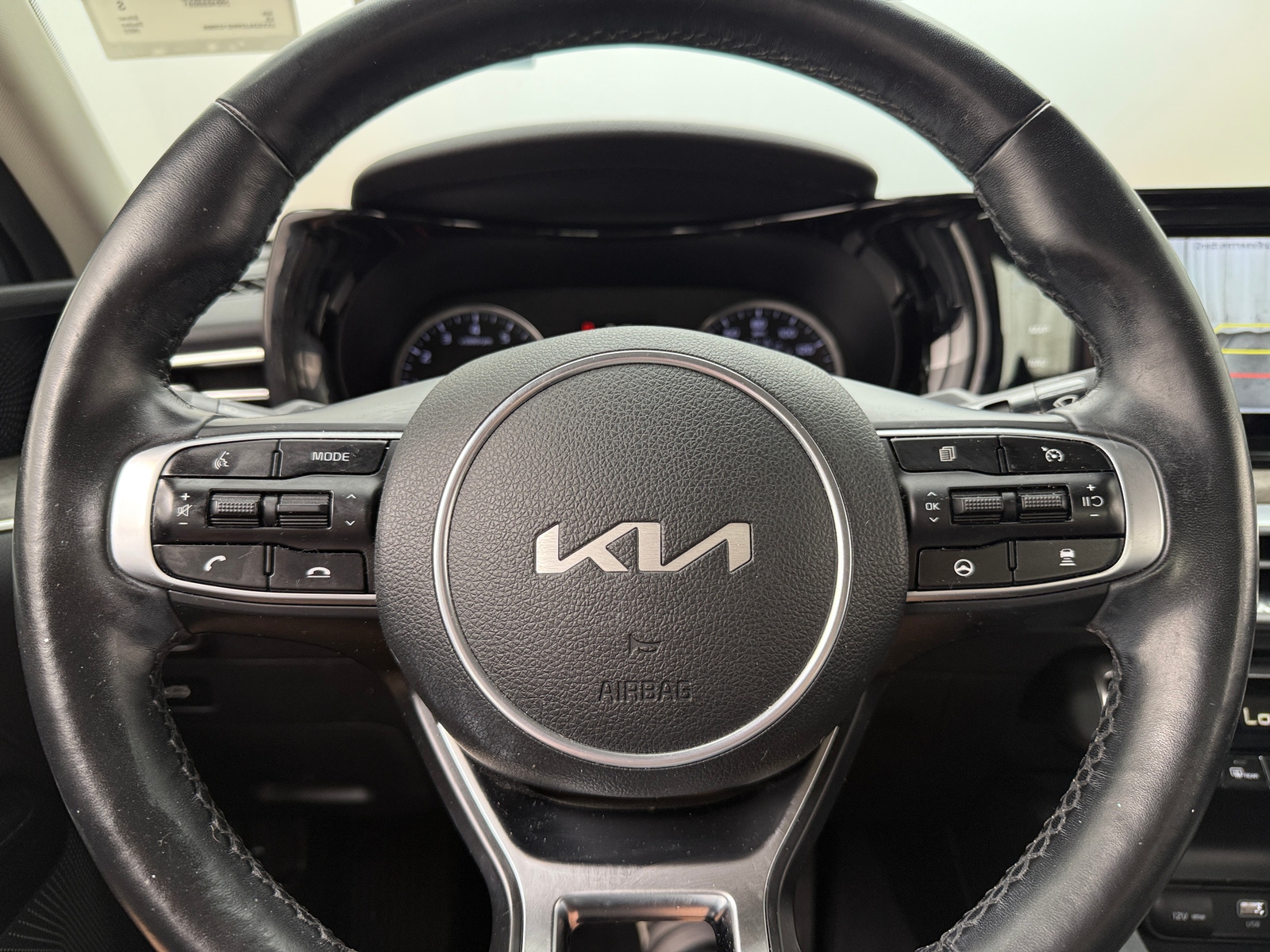 Thumbnail: 2022 Kia K5 - 4