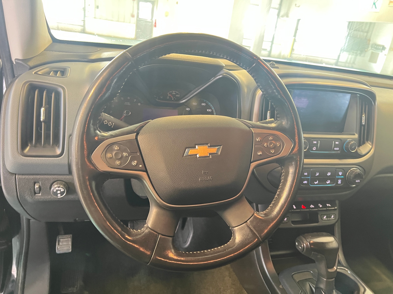 Thumbnail: 2019 Chevrolet Colorado - 5