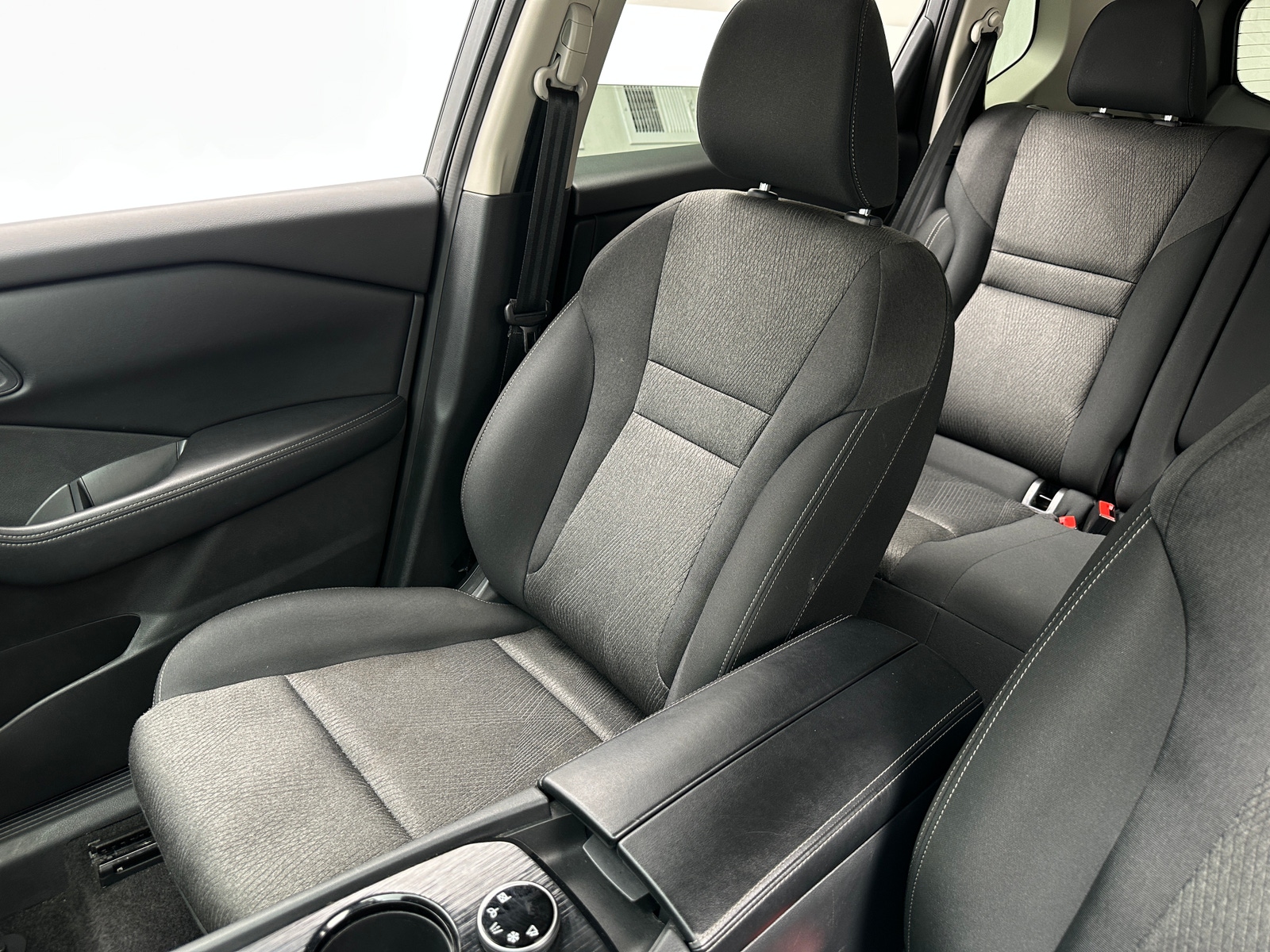 Thumbnail: 2024 Nissan Rogue - 2