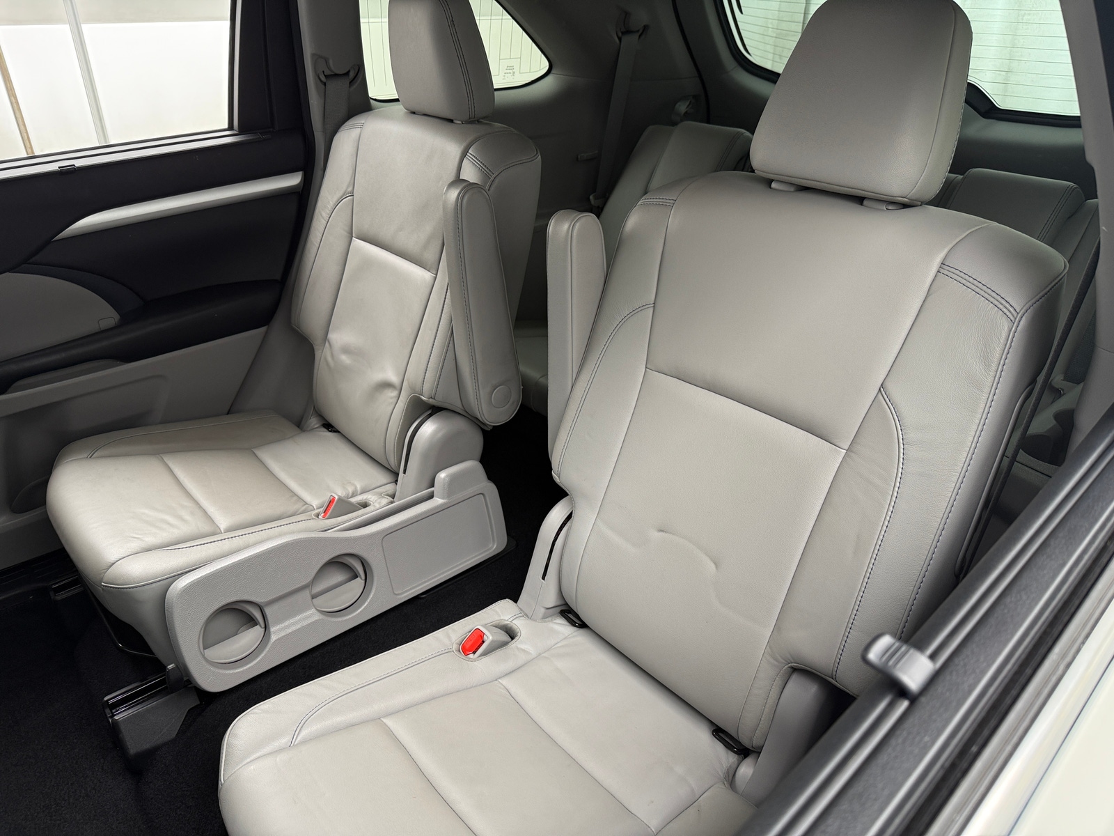 Thumbnail: 2018 Toyota Highlander - 5