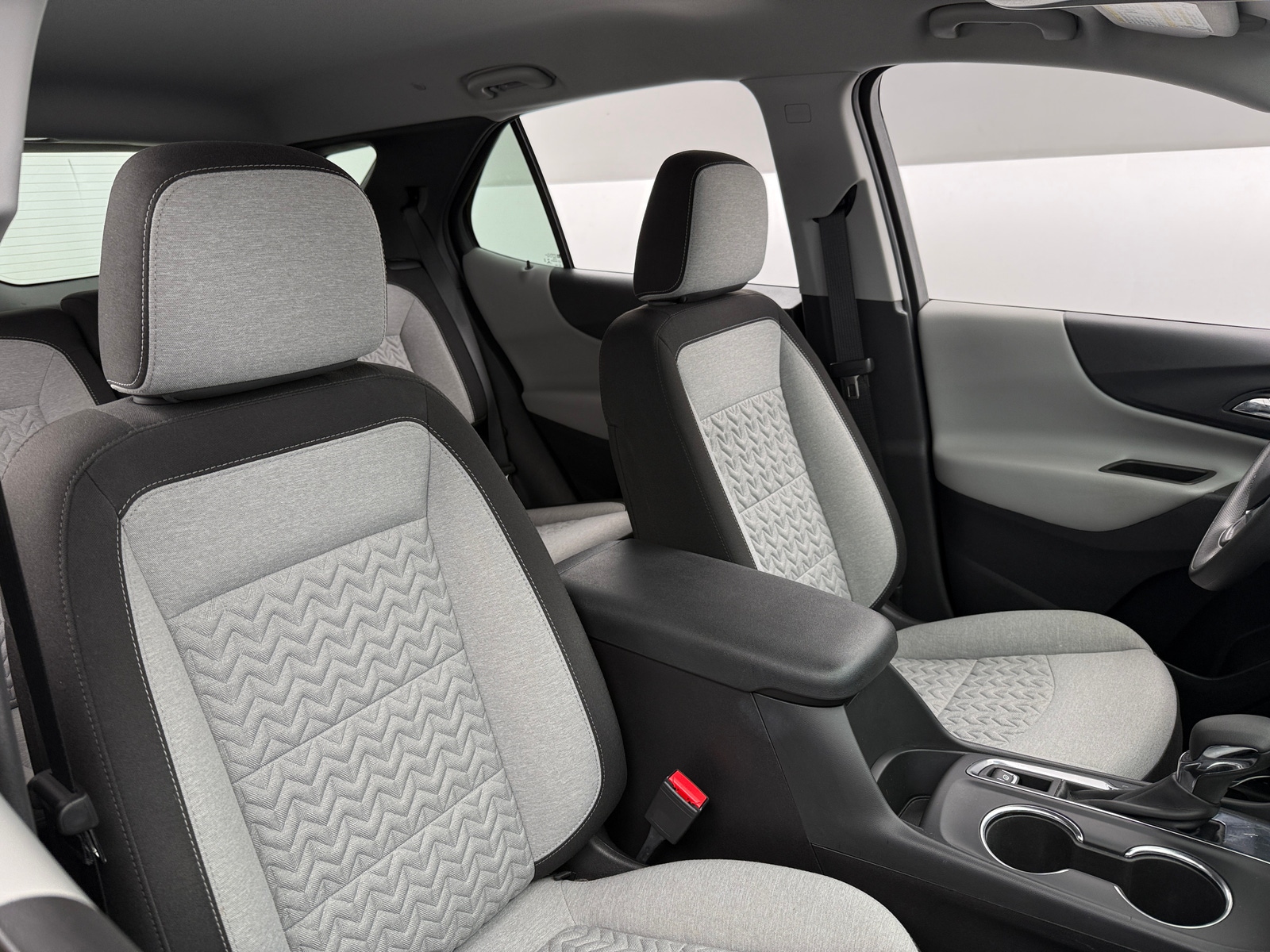Thumbnail: 2023 Chevrolet Equinox - 2